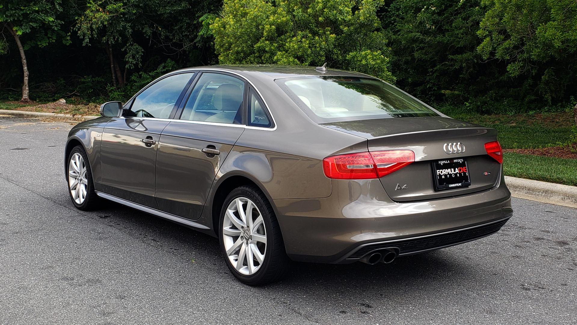 New 2014 Audi A4 PREMIUM / MULTITRONIC / FWD / SUNROOF / AUTO CLIMATE for sale Sold at Formula Imports in Charlotte NC 28227 3