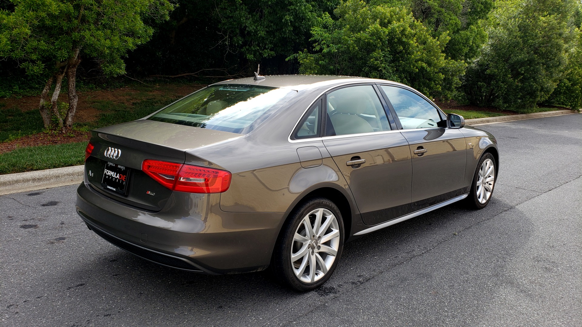 New 2014 Audi A4 PREMIUM / MULTITRONIC / FWD / SUNROOF / AUTO CLIMATE for sale Sold at Formula Imports in Charlotte NC 28227 6