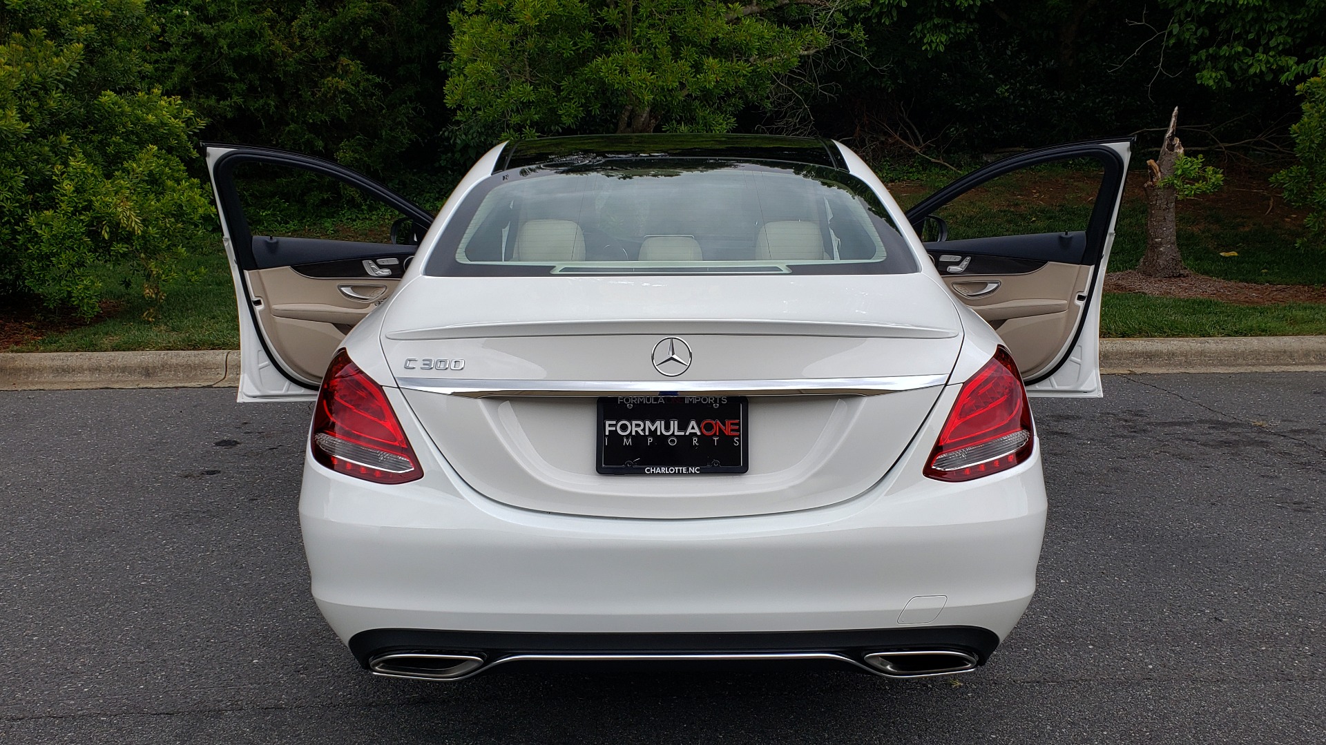 Used 2017 Mercedes-Benz C-CLASS C 300 PREMIUM SEDAN / NAV / PANO-ROOF / HTD STS / REARVIEW for sale Sold at Formula Imports in Charlotte NC 28227 29