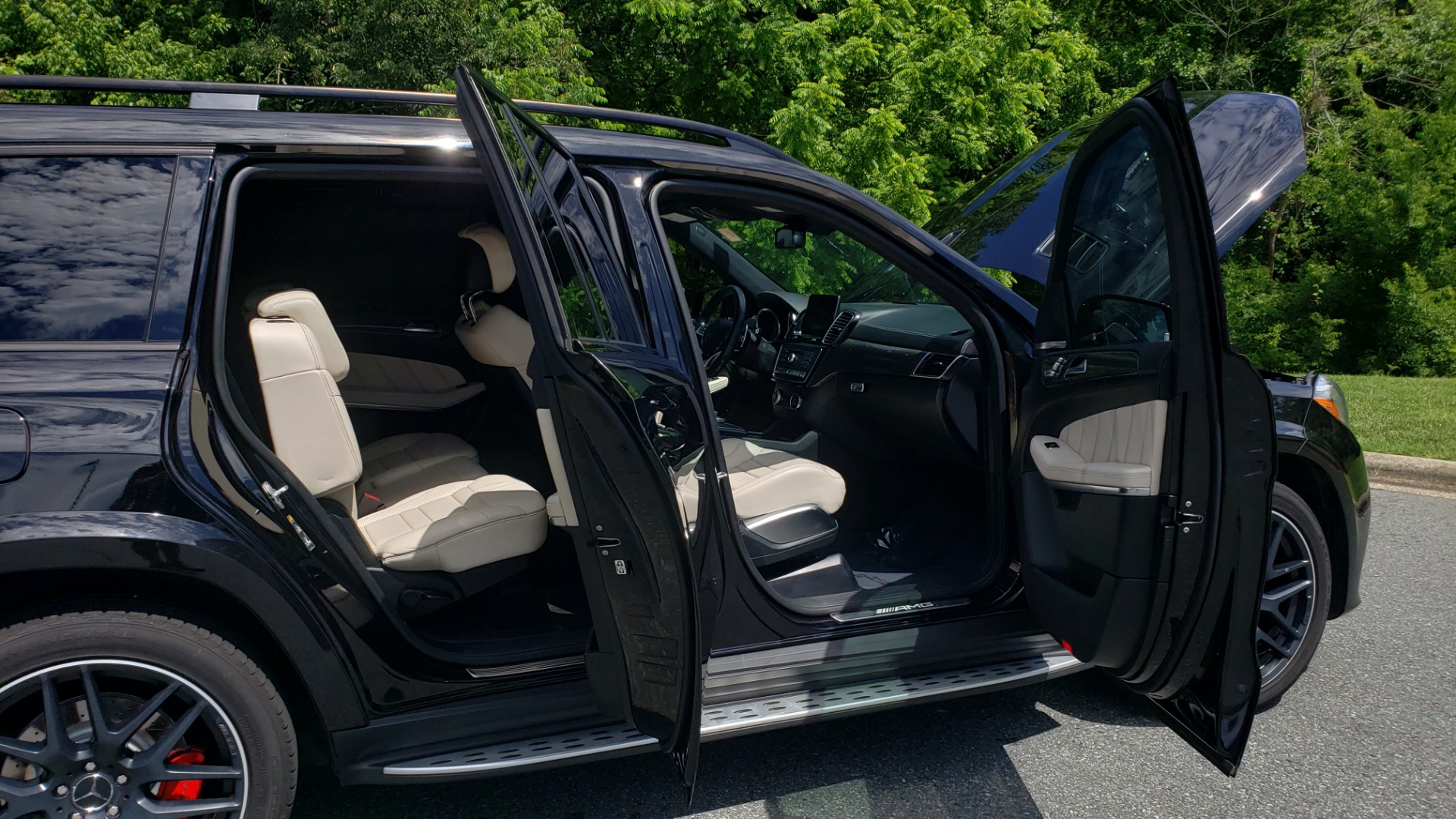 Used 2017 Mercedes-Benz GLS 63 AMG 4MATIC / NAV / SUNROOF / 3-ROW / REARVIEW for sale Sold at Formula Imports in Charlotte NC 28227 14