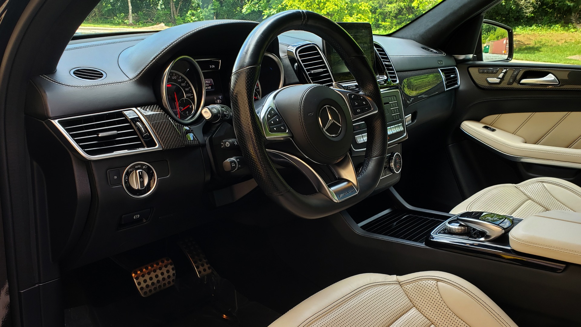 Used 2017 Mercedes-Benz GLS 63 AMG 4MATIC / NAV / SUNROOF / 3-ROW / REARVIEW for sale Sold at Formula Imports in Charlotte NC 28227 41