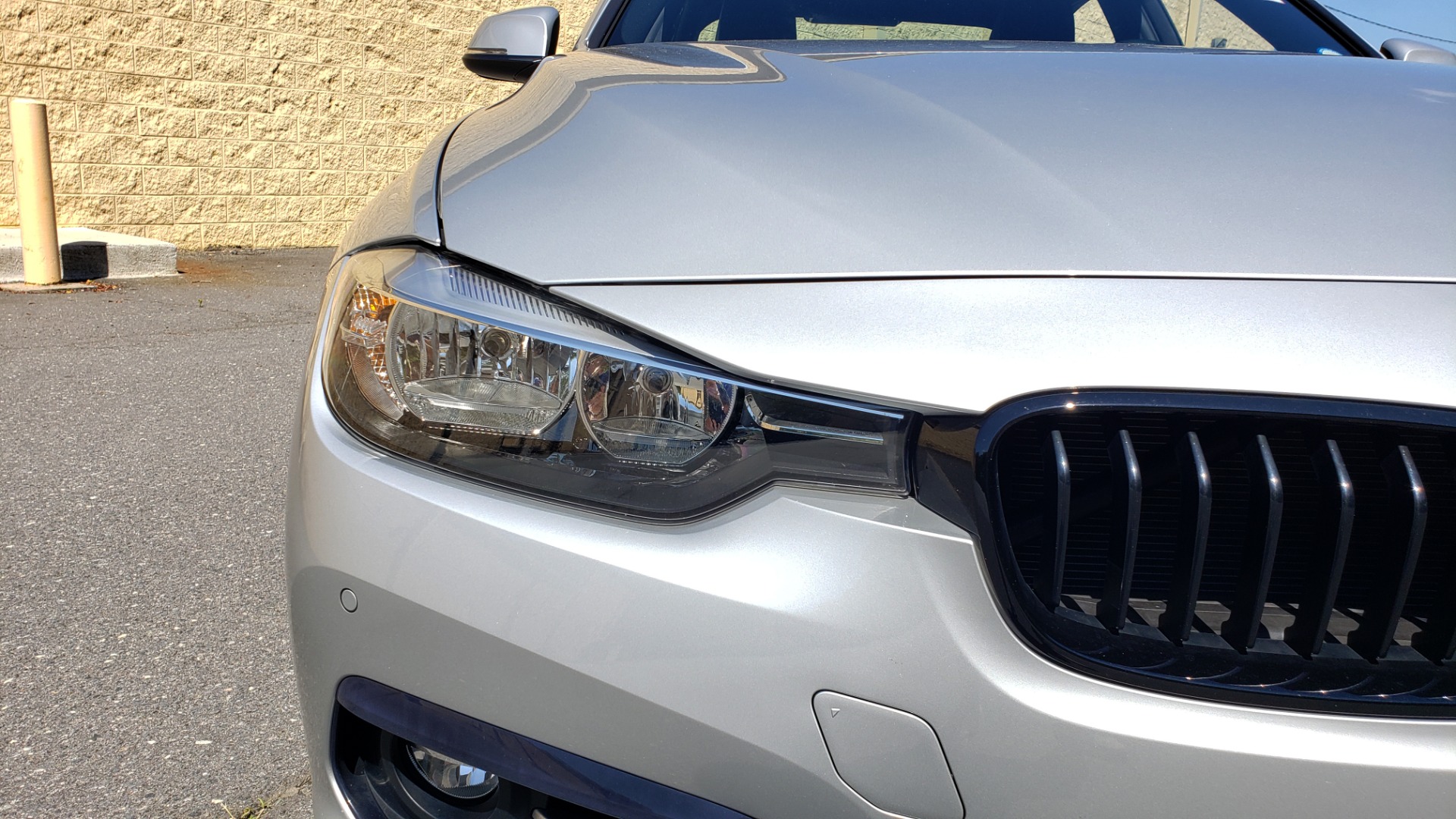 Used 2017 BMW 3 SERIES 330I SPORT SEDAN / DRVR ASST PKG / SUNROOF / REARVIEW for sale Sold at Formula Imports in Charlotte NC 28227 20