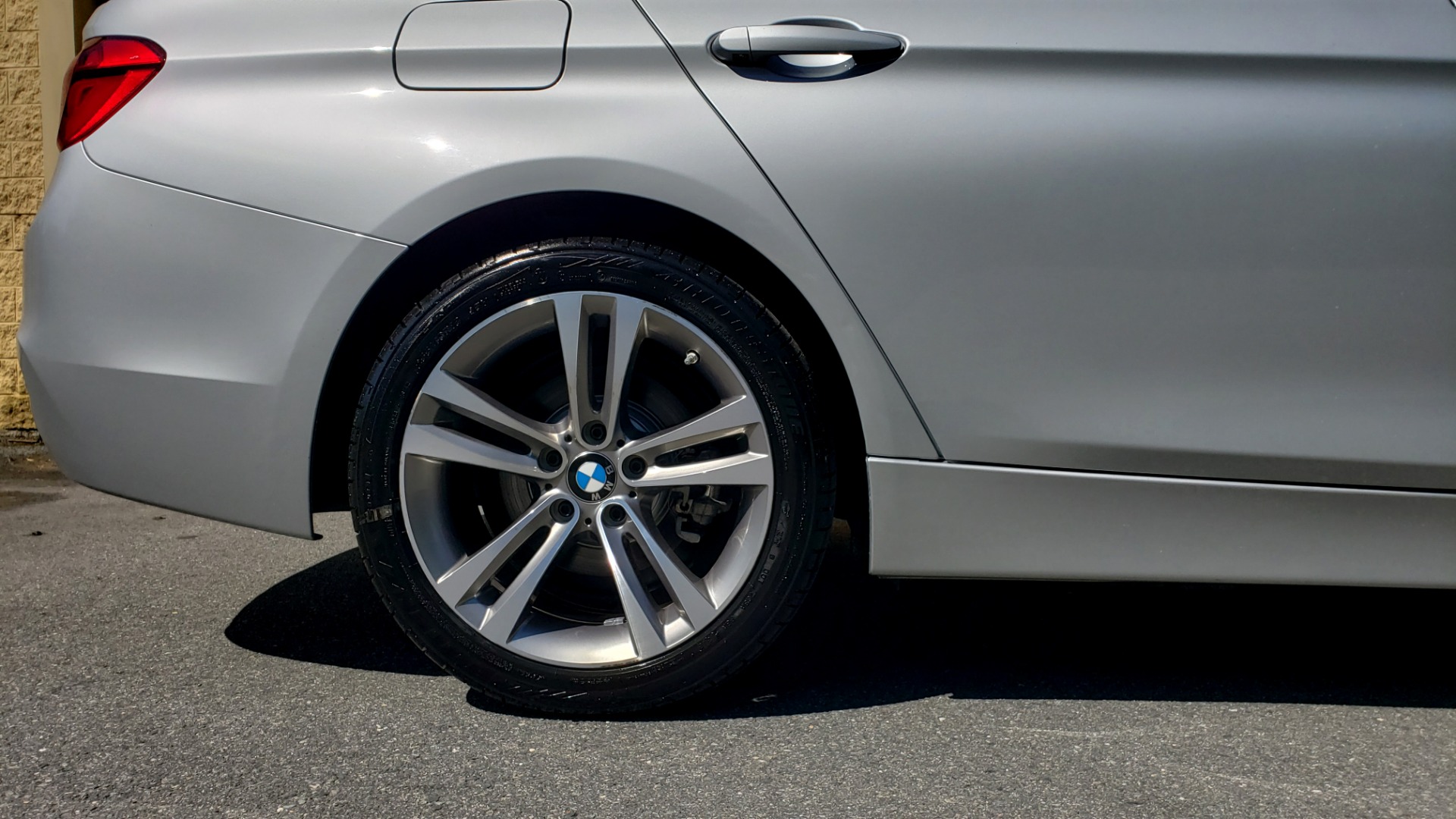 Used 2017 BMW 3 SERIES 330I SPORT SEDAN / DRVR ASST PKG / SUNROOF / REARVIEW for sale Sold at Formula Imports in Charlotte NC 28227 78
