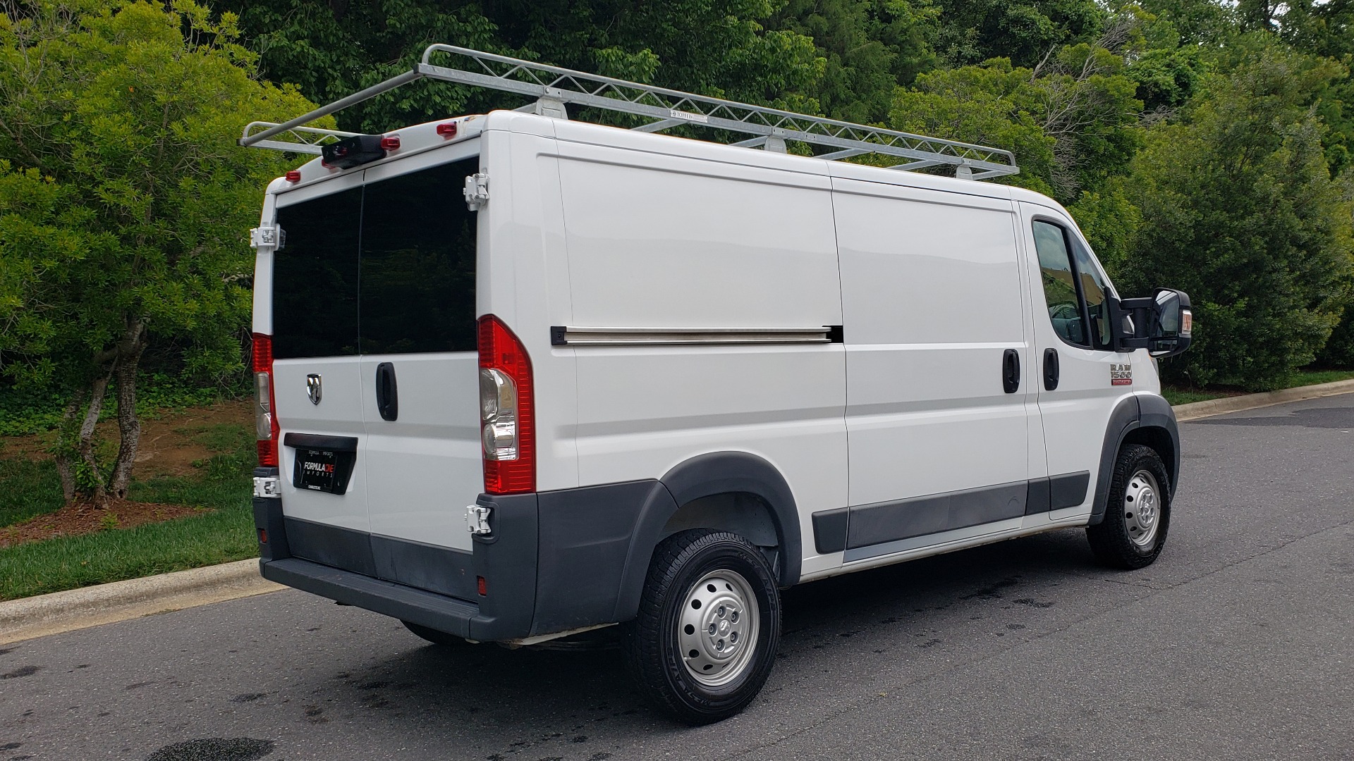 Used 2016 Ram PROMASTER CARGO VAN 136 WB / 3.6L V6 / AUTO / ROOF-RACK / REARVIEW / SEATS 5 for sale Sold at Formula Imports in Charlotte NC 28227 6