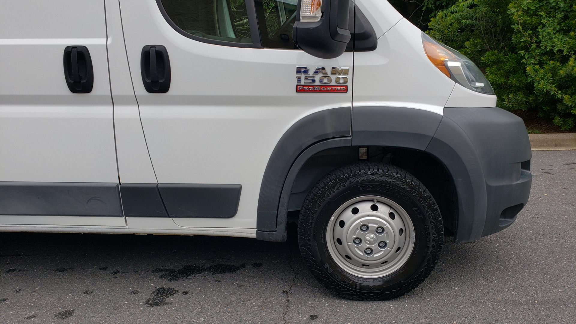 Used 2016 Ram PROMASTER CARGO VAN 136 WB / 3.6L V6 / AUTO / ROOF-RACK / REARVIEW / SEATS 5 for sale Sold at Formula Imports in Charlotte NC 28227 61