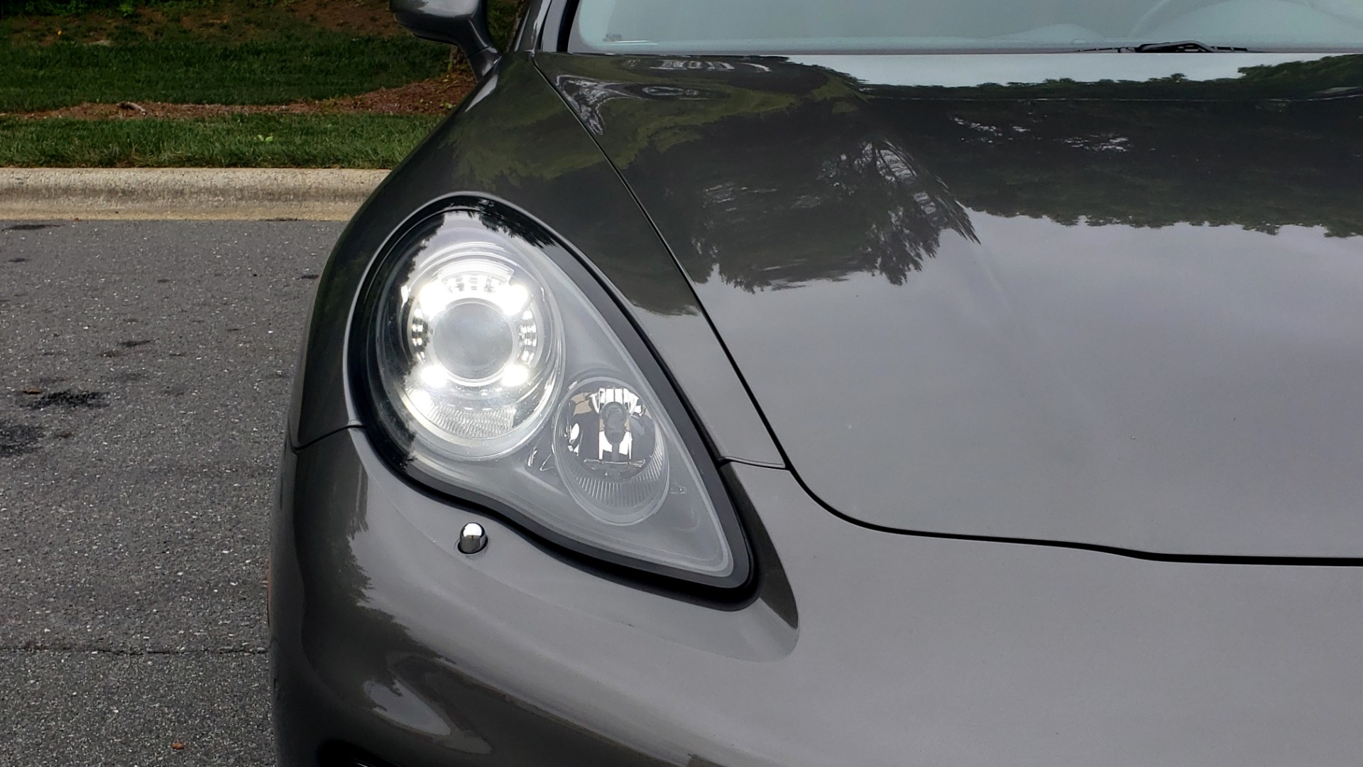 Used 2013 Porsche PANAMERA TURBO 4.8L V8 / AWD / NAV / SUNROOF / LCA / PARK ASST / BURMESTER for sale Sold at Formula Imports in Charlotte NC 28227 20