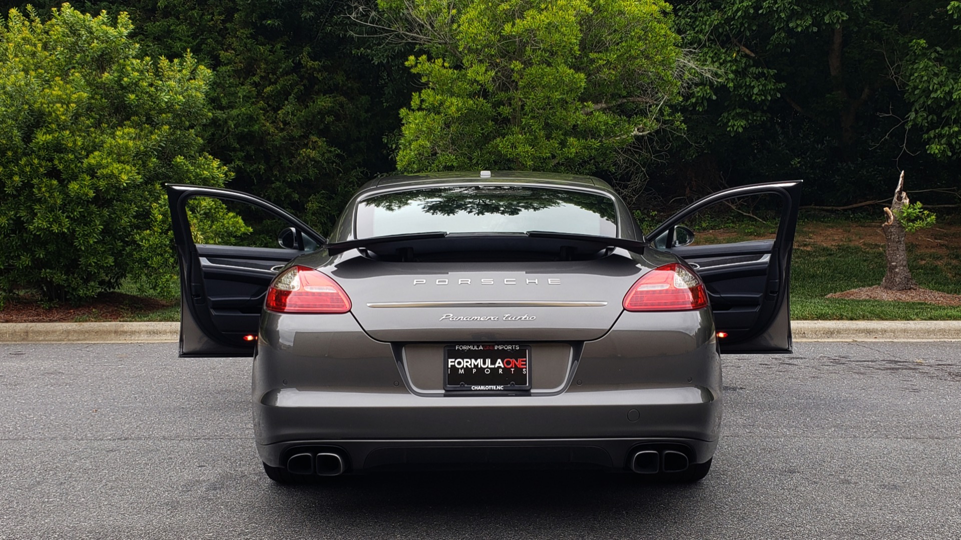 Used 2013 Porsche PANAMERA TURBO 4.8L V8 / AWD / NAV / SUNROOF / LCA / PARK ASST / BURMESTER for sale Sold at Formula Imports in Charlotte NC 28227 25