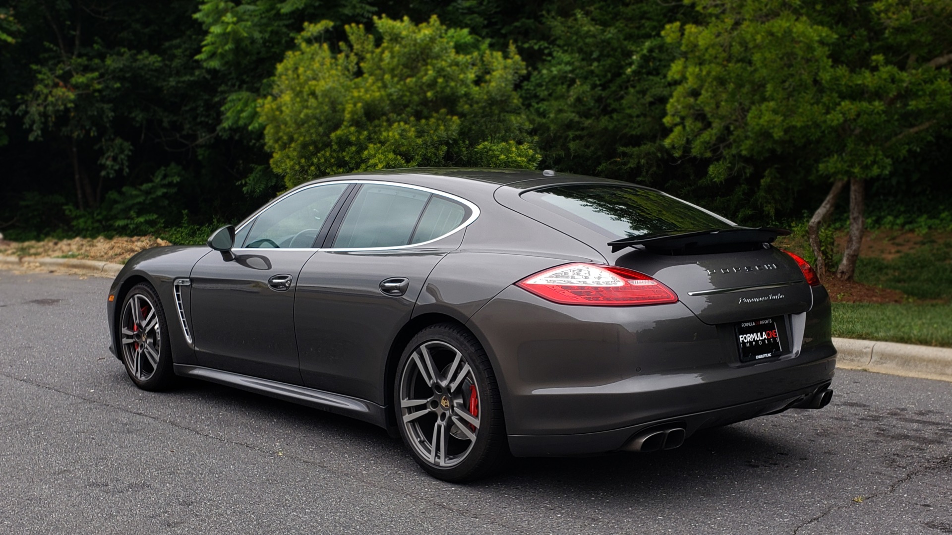Used 2013 Porsche PANAMERA TURBO 4.8L V8 / AWD / NAV / SUNROOF / LCA / PARK ASST / BURMESTER for sale Sold at Formula Imports in Charlotte NC 28227 3