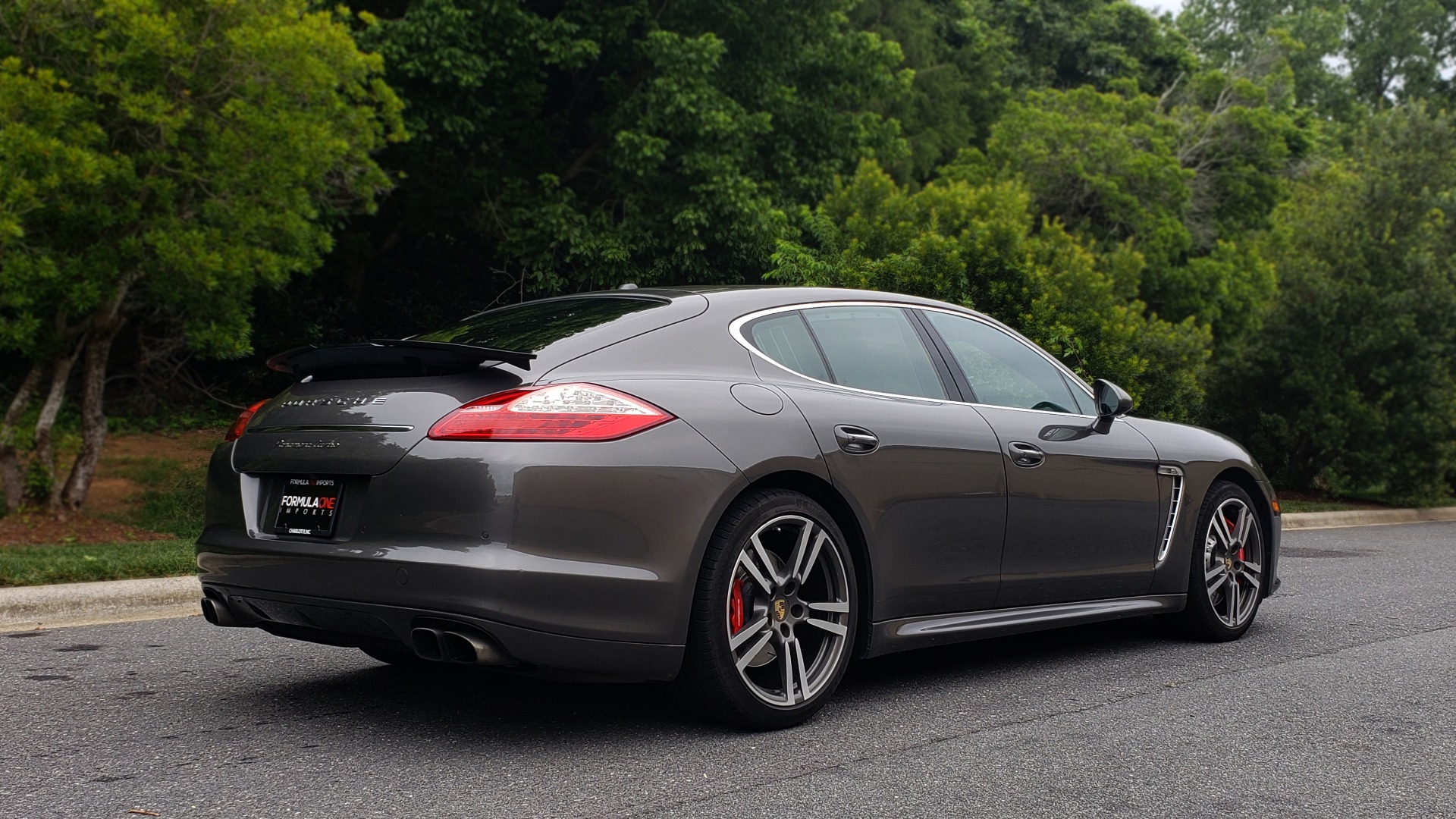 Used 2013 Porsche PANAMERA TURBO 4.8L V8 / AWD / NAV / SUNROOF / LCA / PARK ASST / BURMESTER for sale Sold at Formula Imports in Charlotte NC 28227 6