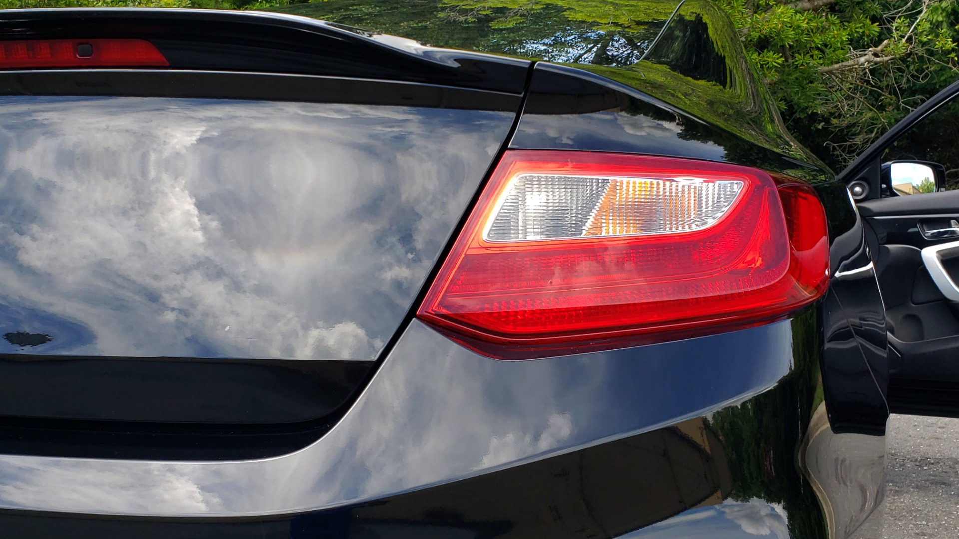 Used 2014 Honda ACCORD COUPE EX-L / 4-CYL / AUTO / SUNROOF / LEATHER / HEATED SEATS for sale Sold at Formula Imports in Charlotte NC 28227 28