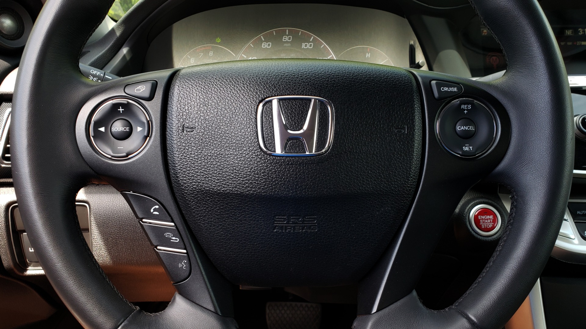 Used 2014 Honda ACCORD COUPE EX-L / 4-CYL / AUTO / SUNROOF / LEATHER / HEATED SEATS for sale Sold at Formula Imports in Charlotte NC 28227 38