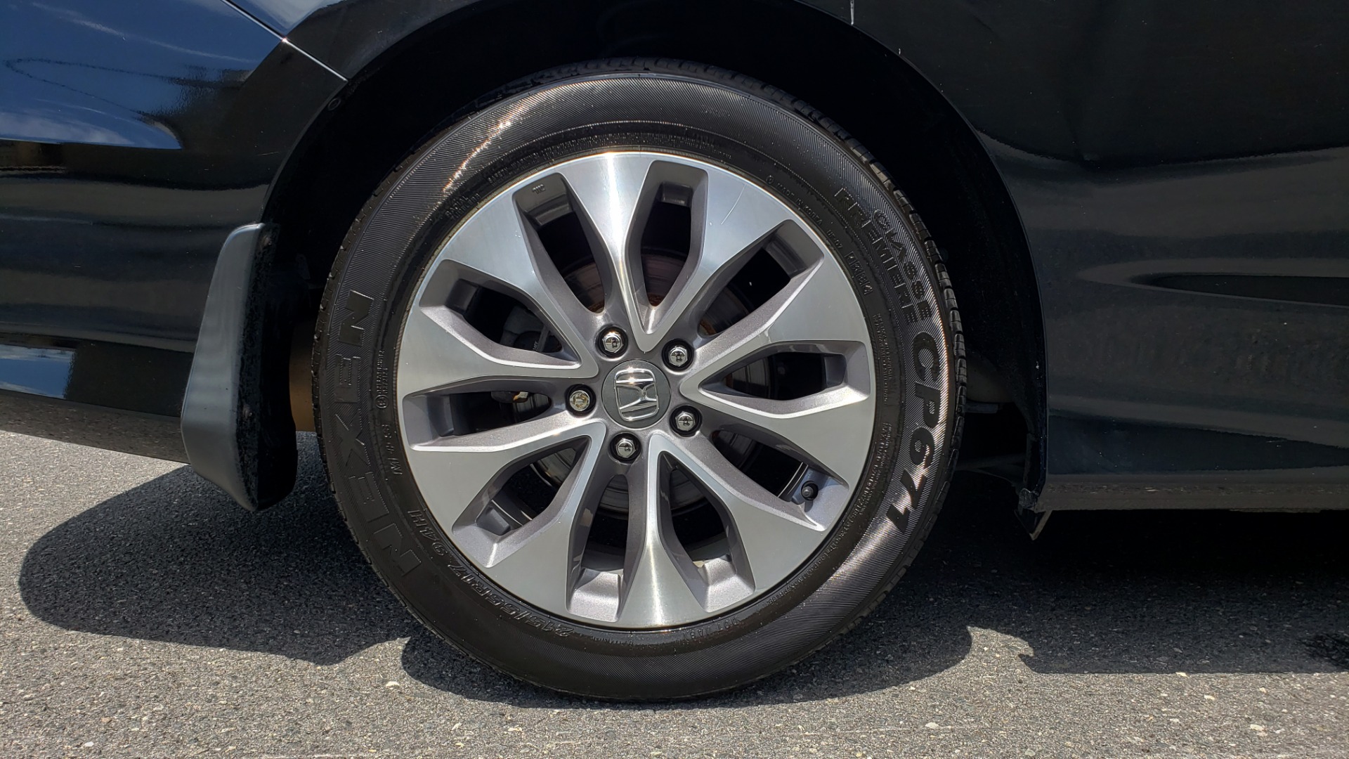 Used 2014 Honda ACCORD COUPE EX-L / 4-CYL / AUTO / SUNROOF / LEATHER / HEATED SEATS for sale Sold at Formula Imports in Charlotte NC 28227 72