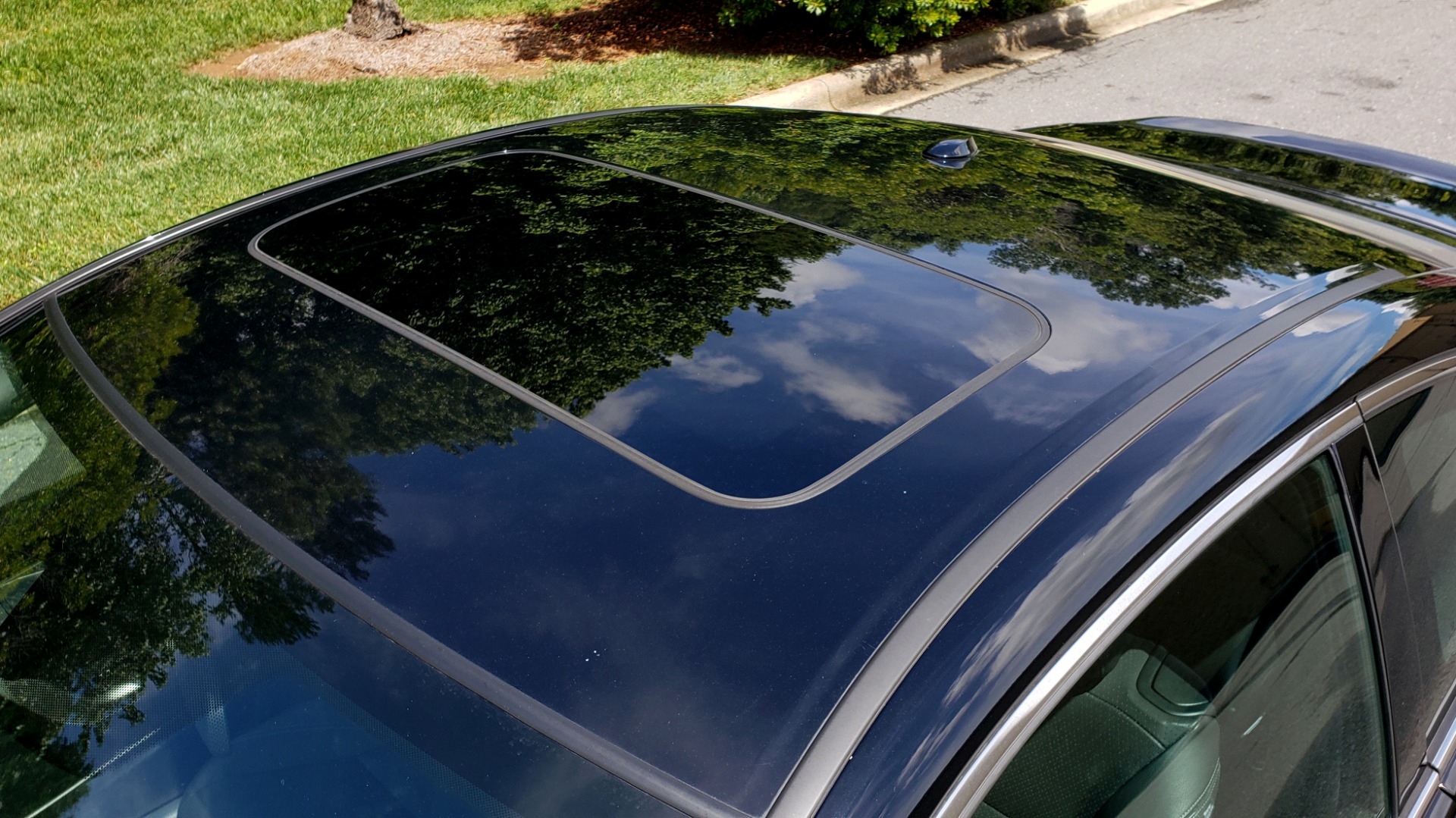 Used 2014 Honda ACCORD COUPE EX-L / 4-CYL / AUTO / SUNROOF / LEATHER / HEATED SEATS for sale Sold at Formula Imports in Charlotte NC 28227 8