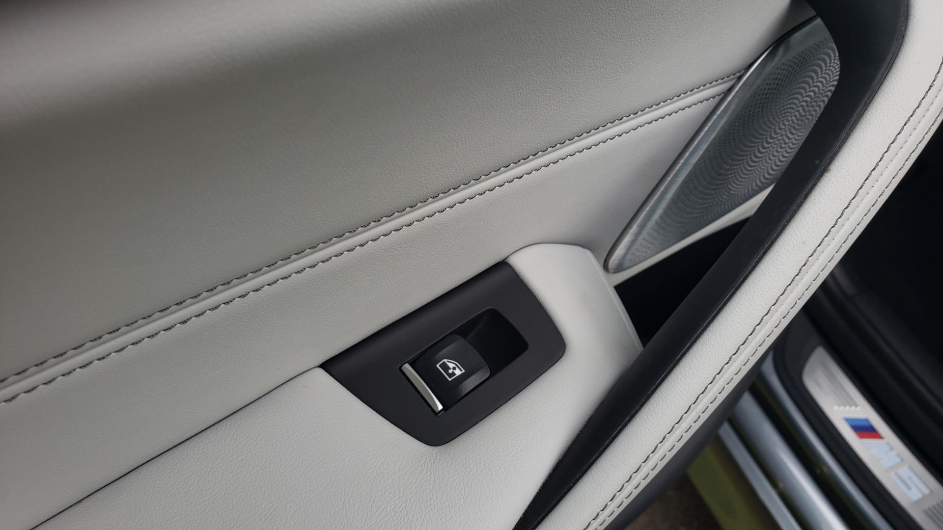Used 2019 BMW M5 EXEC PKG / DRVR ASST PLUS / B&W SOUND / NAV / REARVIEW for sale Sold at Formula Imports in Charlotte NC 28227 69