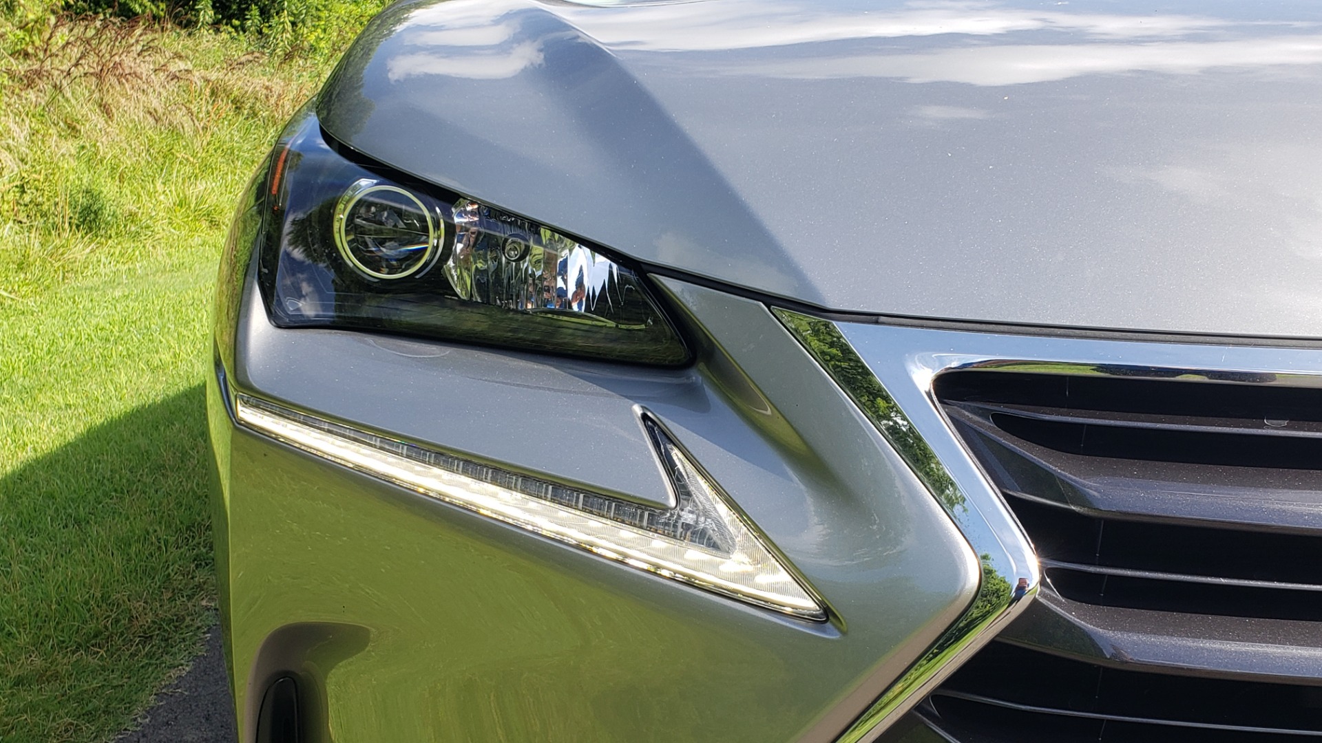 Used 2016 Lexus NX 200T FWD / PREMIUM PKG / SUNROOF / BSM / REARVIEW for sale Sold at Formula Imports in Charlotte NC 28227 10