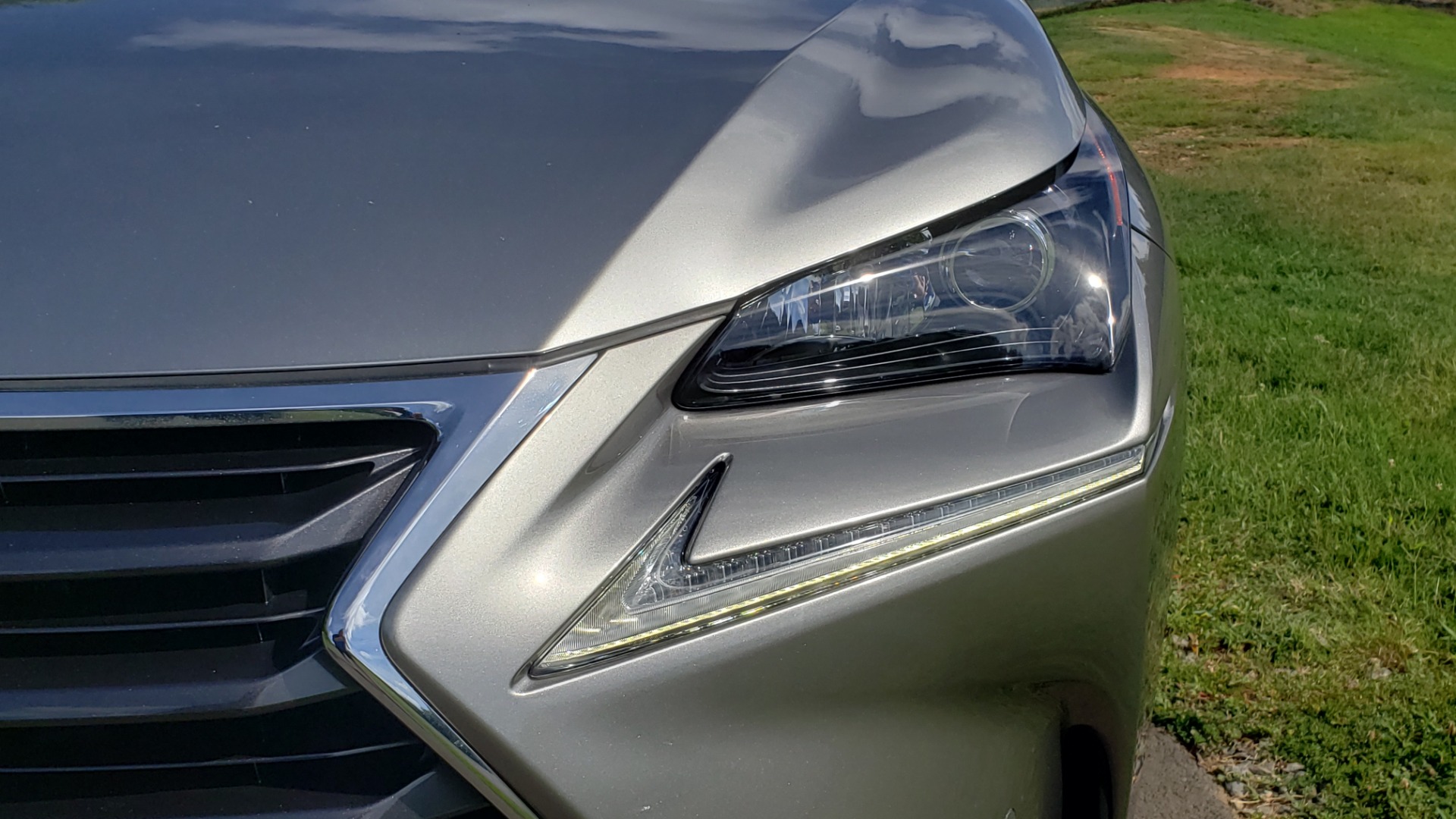 Used 2016 Lexus NX 200T FWD / PREMIUM PKG / SUNROOF / BSM / REARVIEW for sale Sold at Formula Imports in Charlotte NC 28227 11
