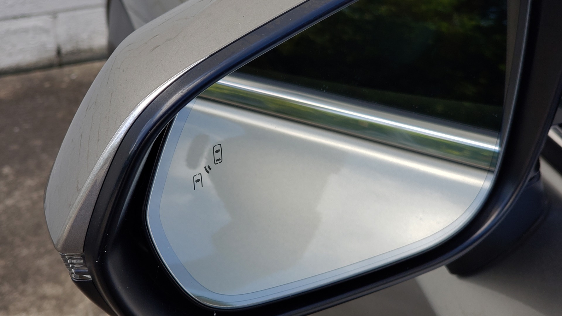 Used 2016 Lexus NX 200T FWD / PREMIUM PKG / SUNROOF / BSM / REARVIEW for sale Sold at Formula Imports in Charlotte NC 28227 14