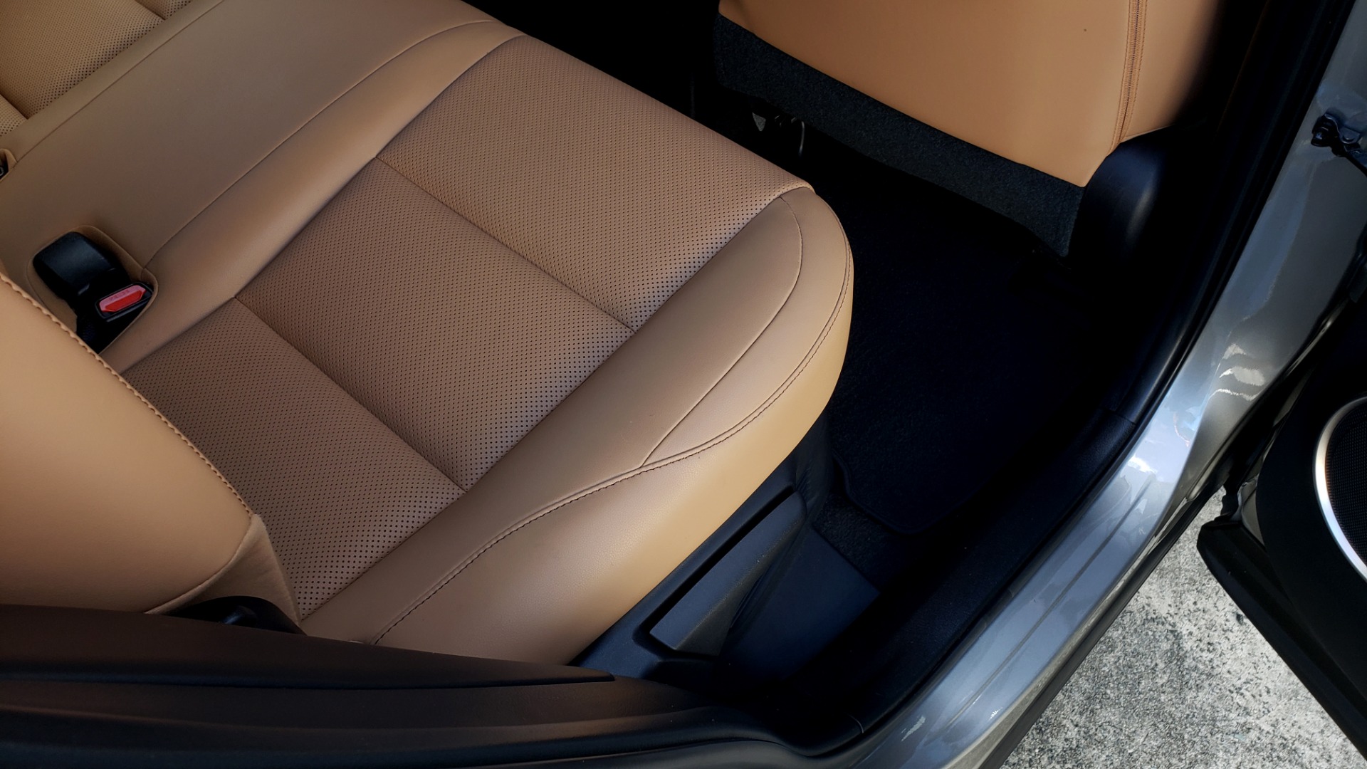 Used 2016 Lexus NX 200T FWD / PREMIUM PKG / SUNROOF / BSM / REARVIEW for sale Sold at Formula Imports in Charlotte NC 28227 70