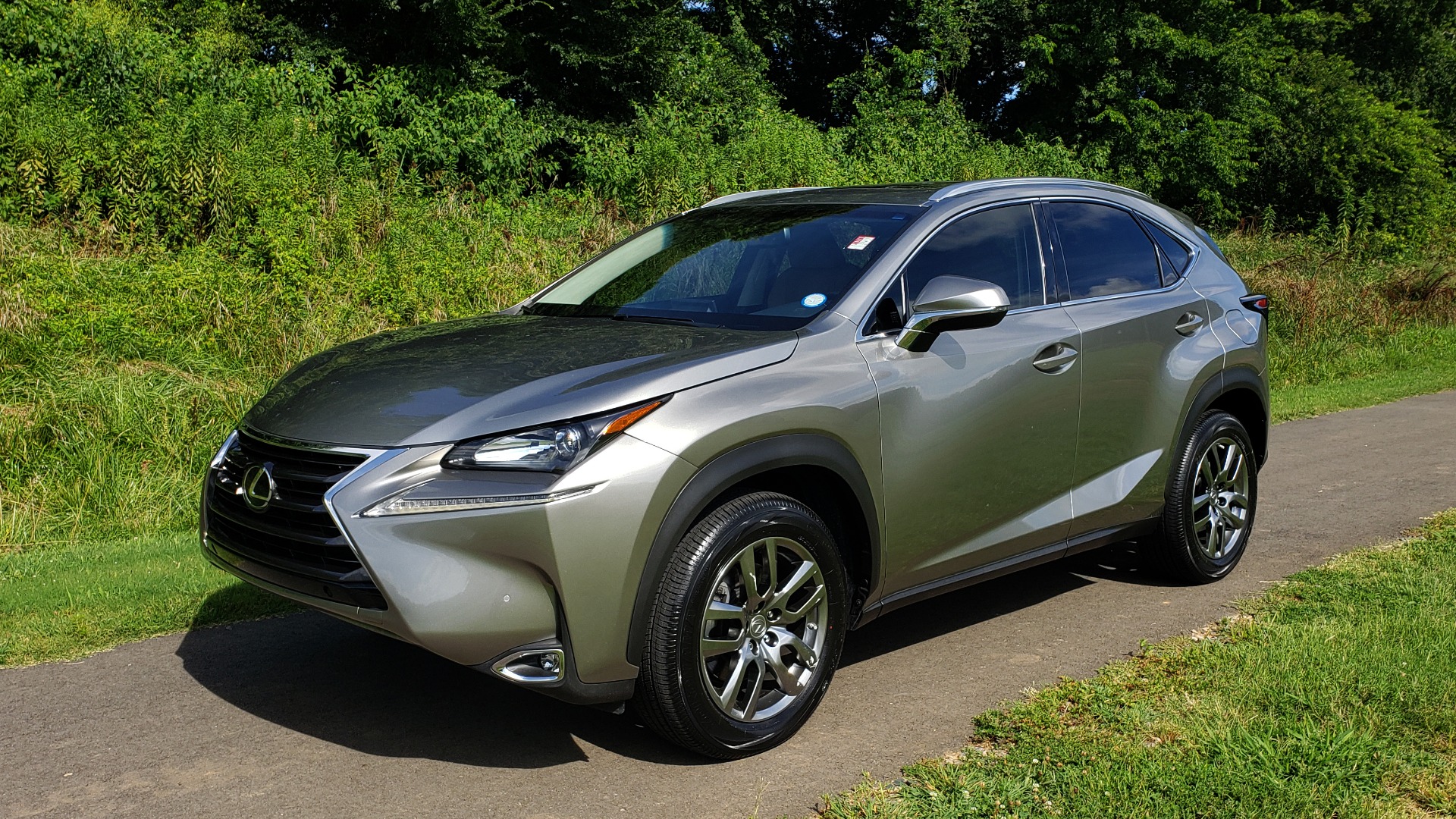 Used 2016 Lexus NX 200T FWD / PREMIUM PKG / SUNROOF / BSM / REARVIEW for sale Sold at Formula Imports in Charlotte NC 28227 1