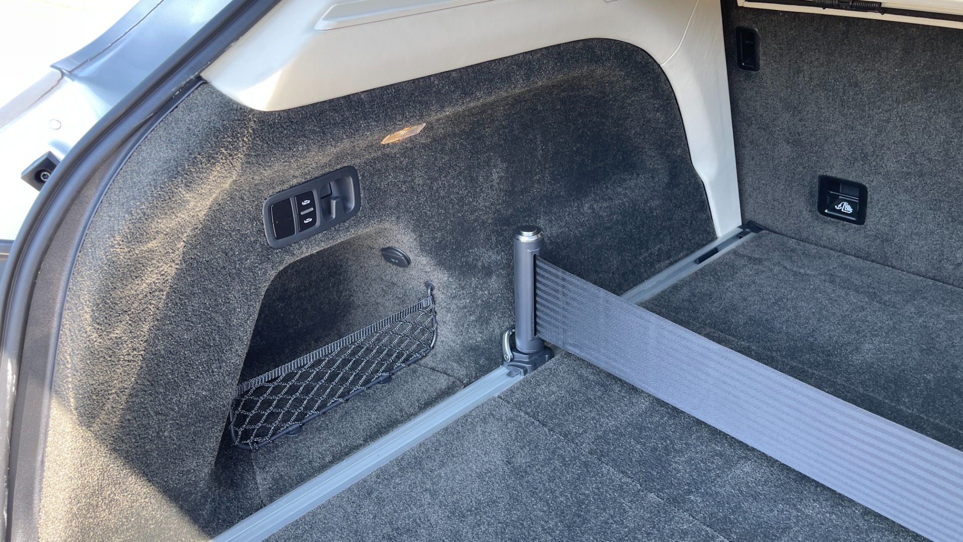 Boot liner for Skoda Superb Combi III (variable deep loading floor