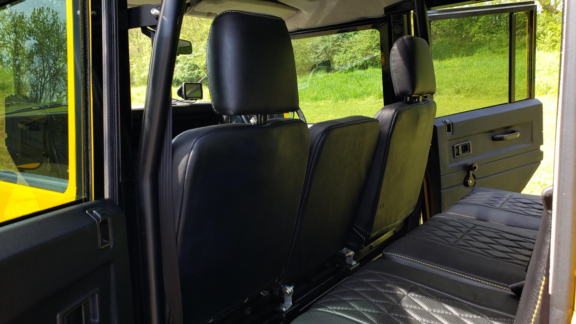 Used 1989 Land Rover Defender 110 4x4 Custom / Fully Restored / Fuel Injected V8 / 5-Spd Man for sale $60,000 at Formula Imports in Charlotte NC 28227 101