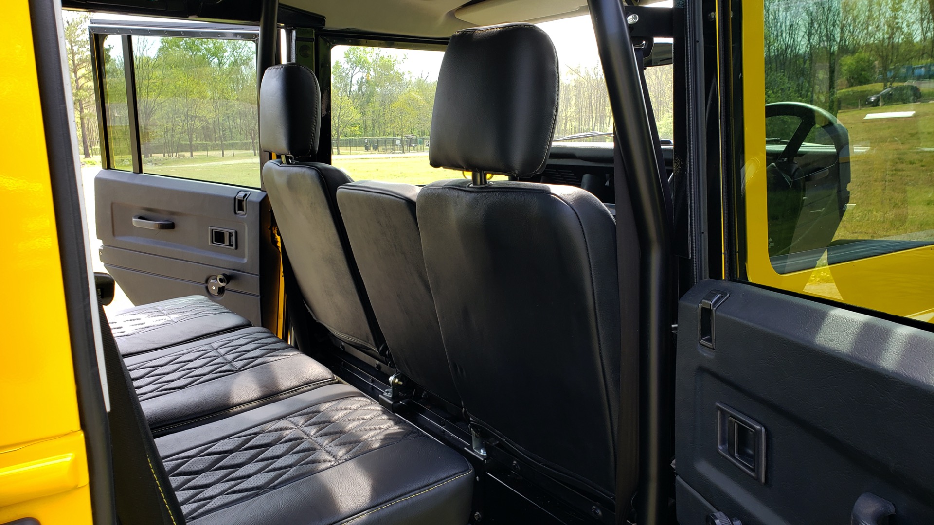 Used 1989 Land Rover DEFENDER 110 4x4 CUSTOM / FULLY RESTORED / FUEL INJECTION V8 / 5-SPD MANUAL for sale Sold at Formula Imports in Charlotte NC 28227 102