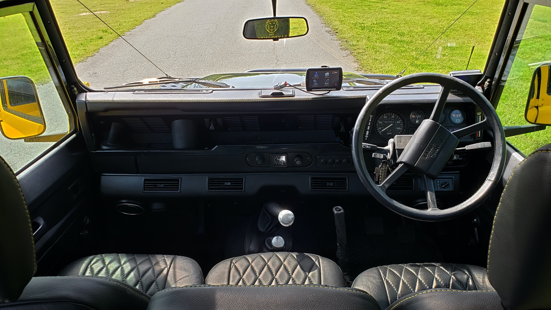 Used 1989 Land Rover DEFENDER 110 4x4 CUSTOM / FULLY RESTORED / FUEL INJECTION V8 / 5-SPD MANUAL for sale Sold at Formula Imports in Charlotte NC 28227 103