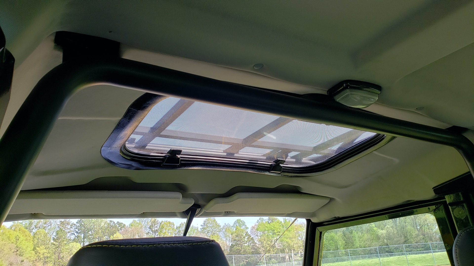Used 1989 Land Rover DEFENDER 110 4x4 CUSTOM / FULLY RESTORED / FUEL INJECTION V8 / 5-SPD MANUAL for sale Sold at Formula Imports in Charlotte NC 28227 40