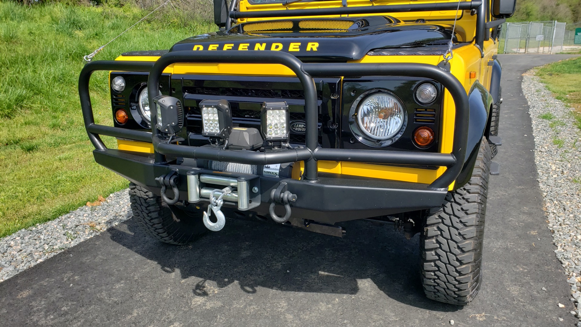 Used 1989 Land Rover DEFENDER 110 4x4 CUSTOM / FULLY RESTORED / FUEL INJECTION V8 / 5-SPD MANUAL for sale Sold at Formula Imports in Charlotte NC 28227 52