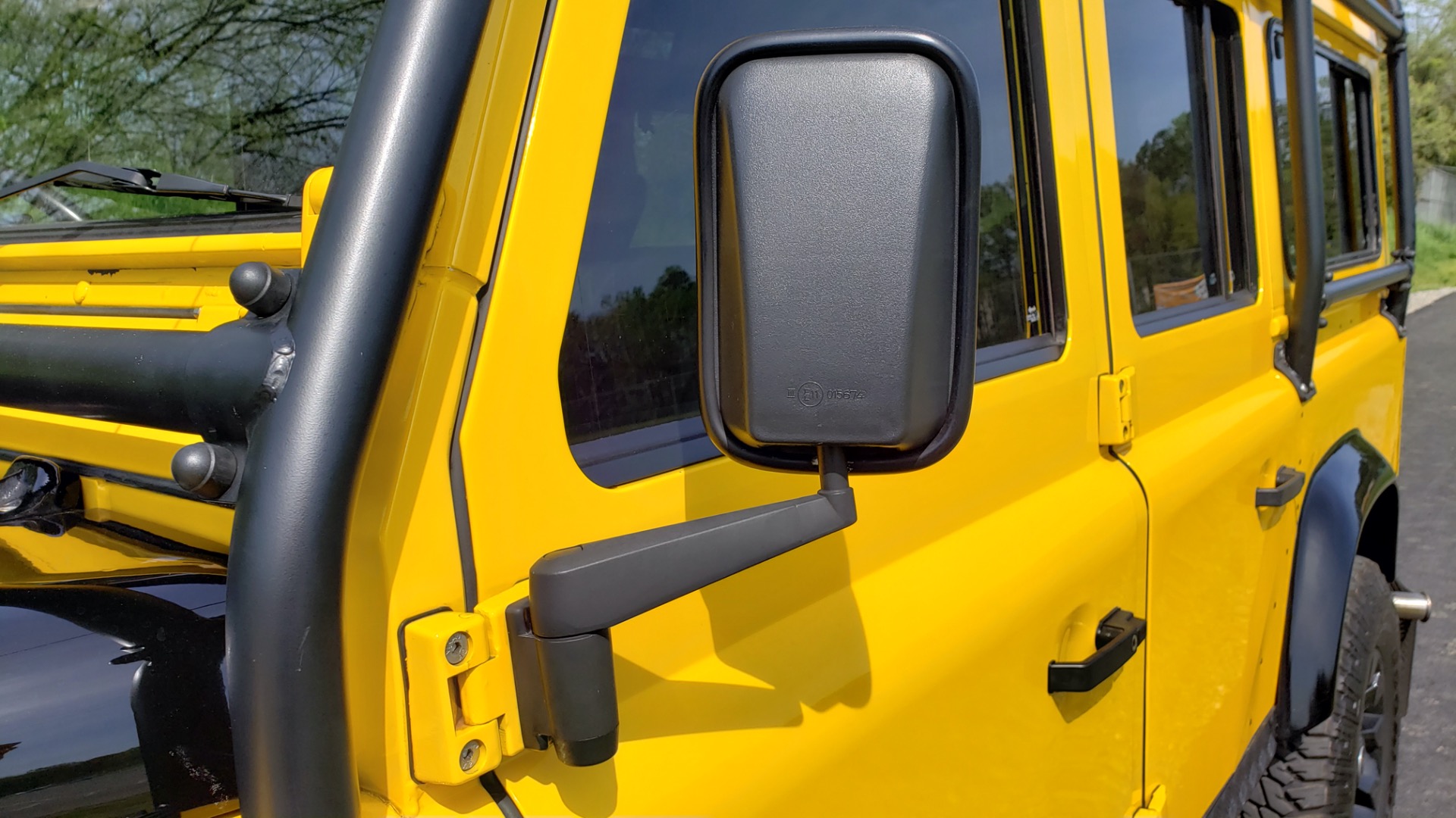 Used 1989 Land Rover DEFENDER 110 4x4 CUSTOM / FULLY RESTORED / FUEL INJECTION V8 / 5-SPD MANUAL for sale Sold at Formula Imports in Charlotte NC 28227 58