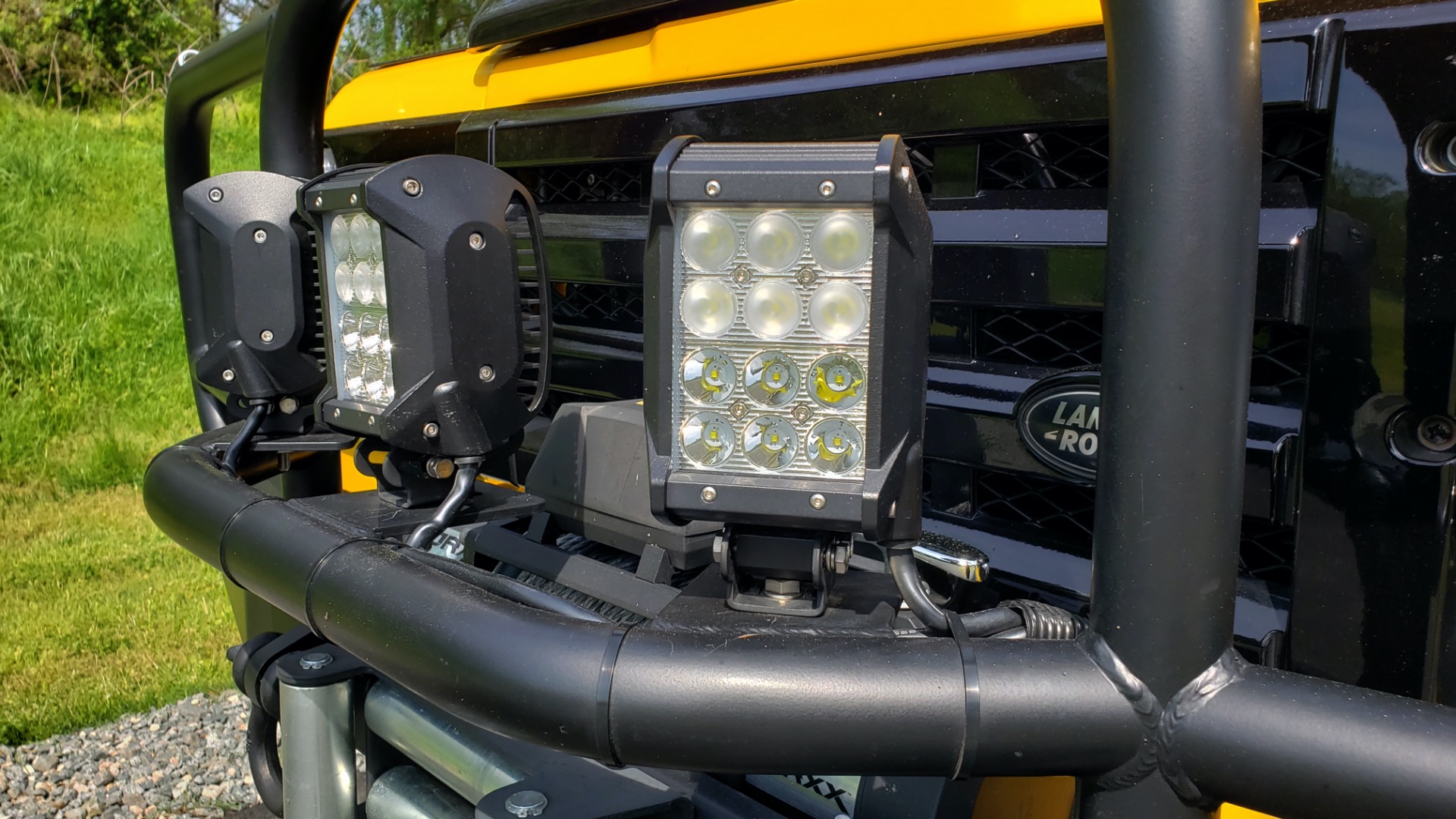 Used 1989 Land Rover DEFENDER 110 4x4 CUSTOM / FULLY RESTORED / FUEL INJECTION V8 / 5-SPD MANUAL for sale Sold at Formula Imports in Charlotte NC 28227 63
