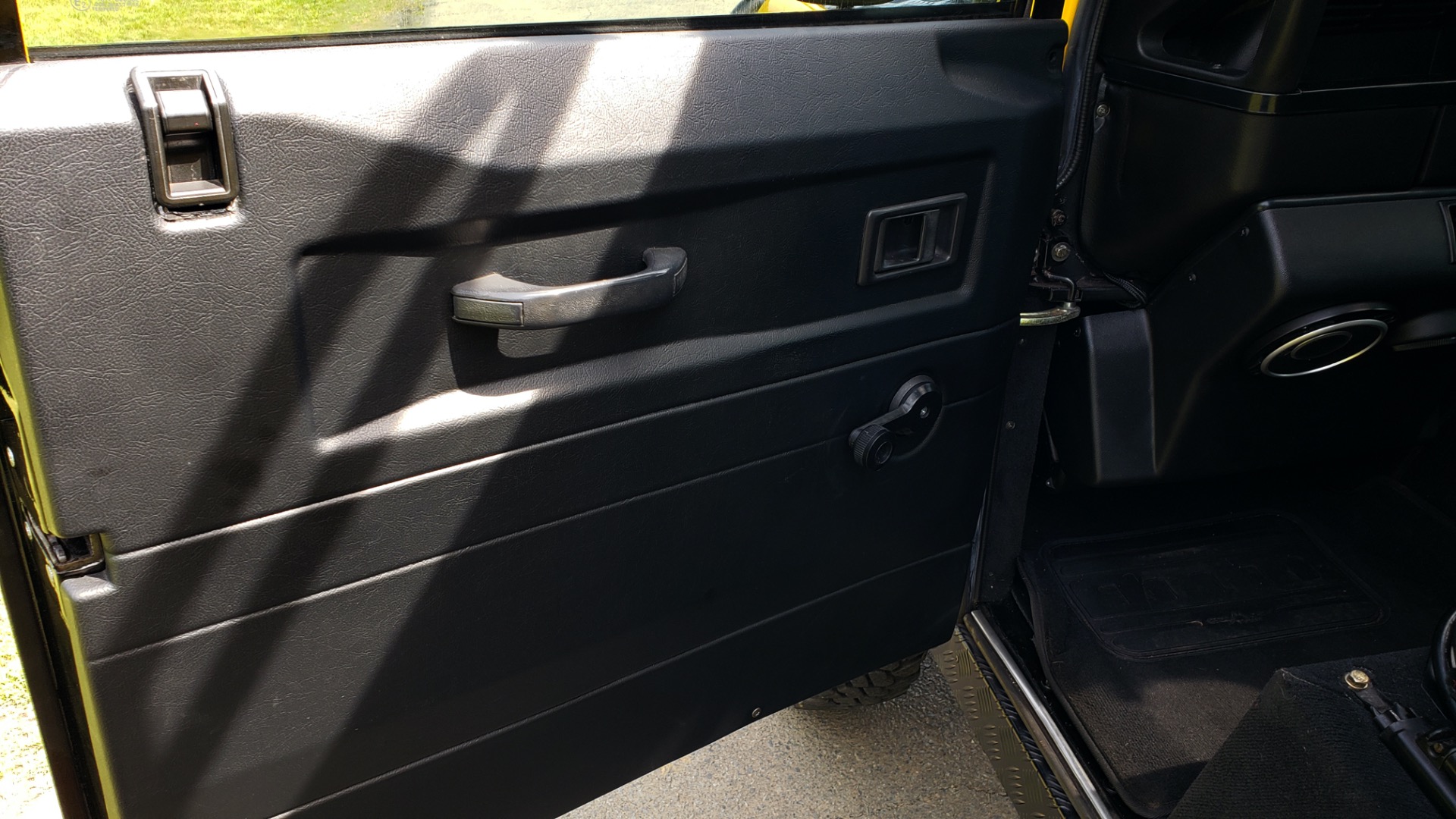 Used 1989 Land Rover Defender 110 4x4 Custom / Fully Restored / Fuel Injected V8 / 5-Spd Man for sale $60,000 at Formula Imports in Charlotte NC 28227 79