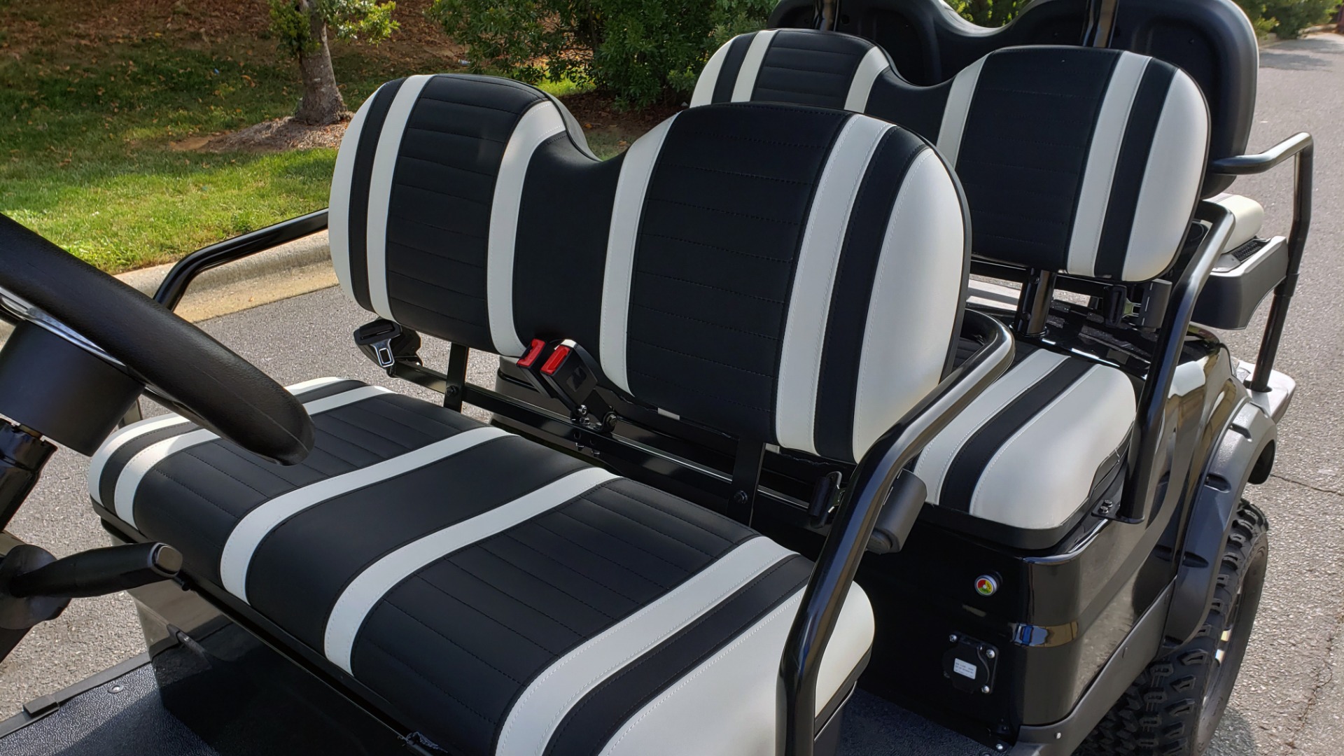 Used 2020 ICON I60L ELECTRIC CAR / 3-ROW / 6-PASSENGER / LIFTED / 28MPH / NEW for sale Sold at Formula Imports in Charlotte NC 28227 12