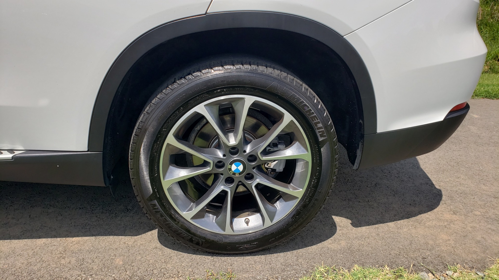 Used 2017 BMW X5 XDRIVE35I / NAV / PANOR-ROOF / HTD STS / REARVIEW for sale Sold at Formula Imports in Charlotte NC 28227 14