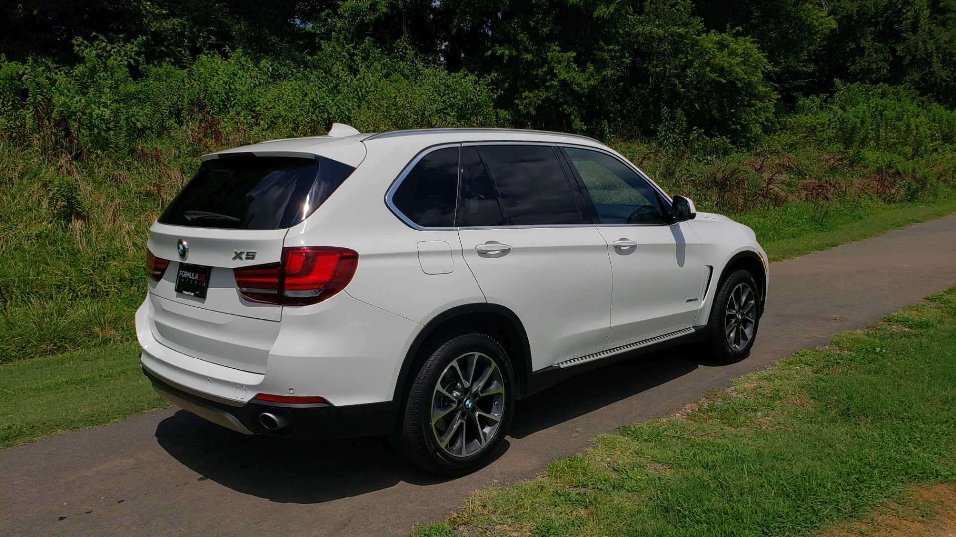 Used 2017 BMW X5 XDRIVE35I / NAV / PANOR-ROOF / HTD STS / REARVIEW for sale Sold at Formula Imports in Charlotte NC 28227 16