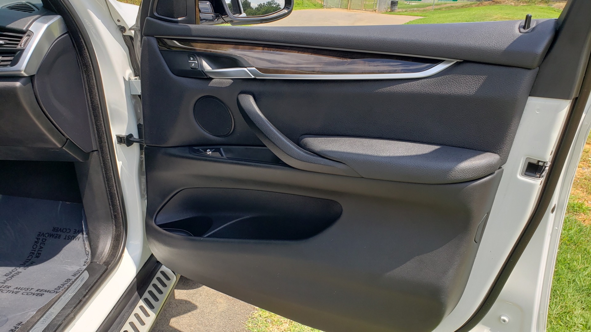 Used 2017 BMW X5 XDRIVE35I / NAV / SUNROOF / RUNNING BOARDS / REARVIEW for sale $33,995 at Formula Imports in Charlotte NC 28227 68
