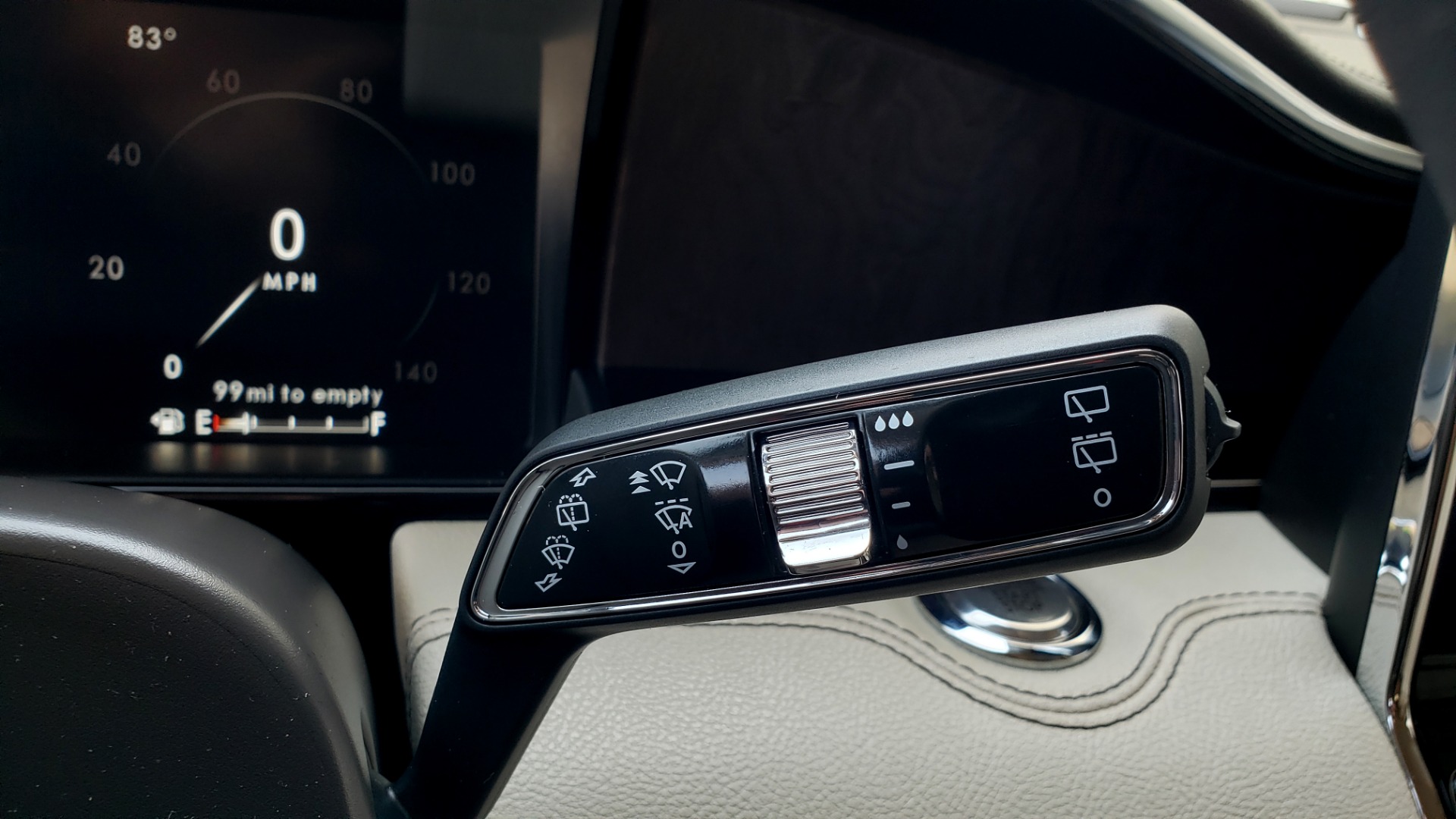 Used 2018 Lincoln NAVIGATOR PREMIERE 4X2 / TWIN-TURBO V6 / NAV / 3-ROW / REARVIEW for sale Sold at Formula Imports in Charlotte NC 28227 48
