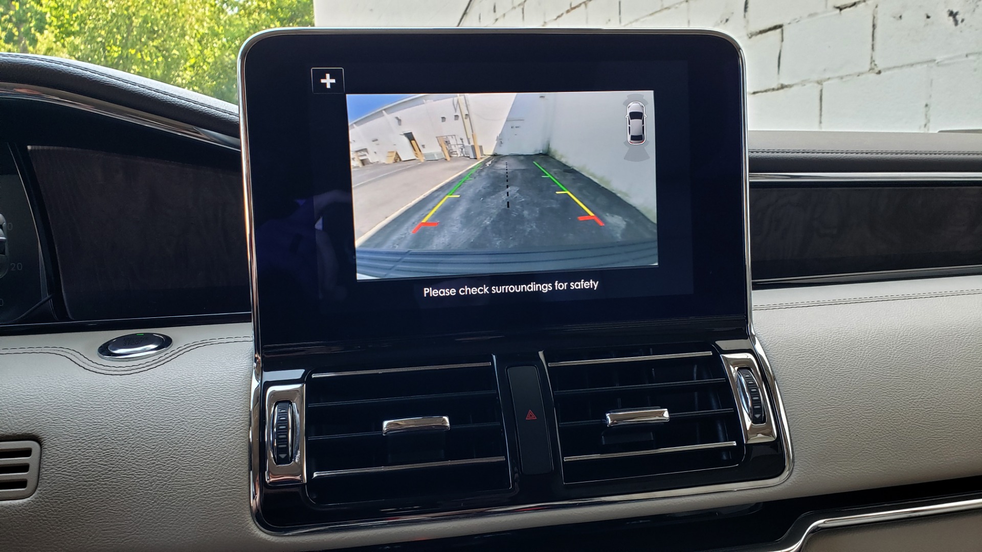Used 2018 Lincoln NAVIGATOR PREMIERE 4X2 / TWIN-TURBO V6 / NAV / 3-ROW / REARVIEW for sale Sold at Formula Imports in Charlotte NC 28227 52