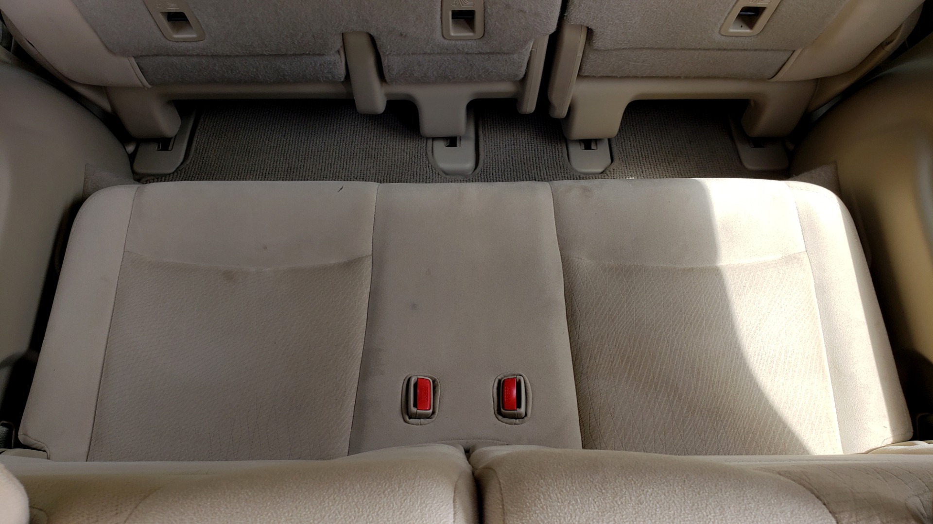 Used 2013 Nissan PATHFINDER SV 3.5L V6 / 3-ROW SEATING / TRAILER HITCH / REARVIEW for sale Sold at Formula Imports in Charlotte NC 28227 16