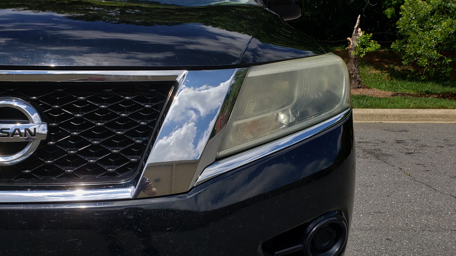 Used 2013 Nissan PATHFINDER SV 3.5L V6 / 3-ROW SEATING / TRAILER HITCH / REARVIEW for sale Sold at Formula Imports in Charlotte NC 28227 20