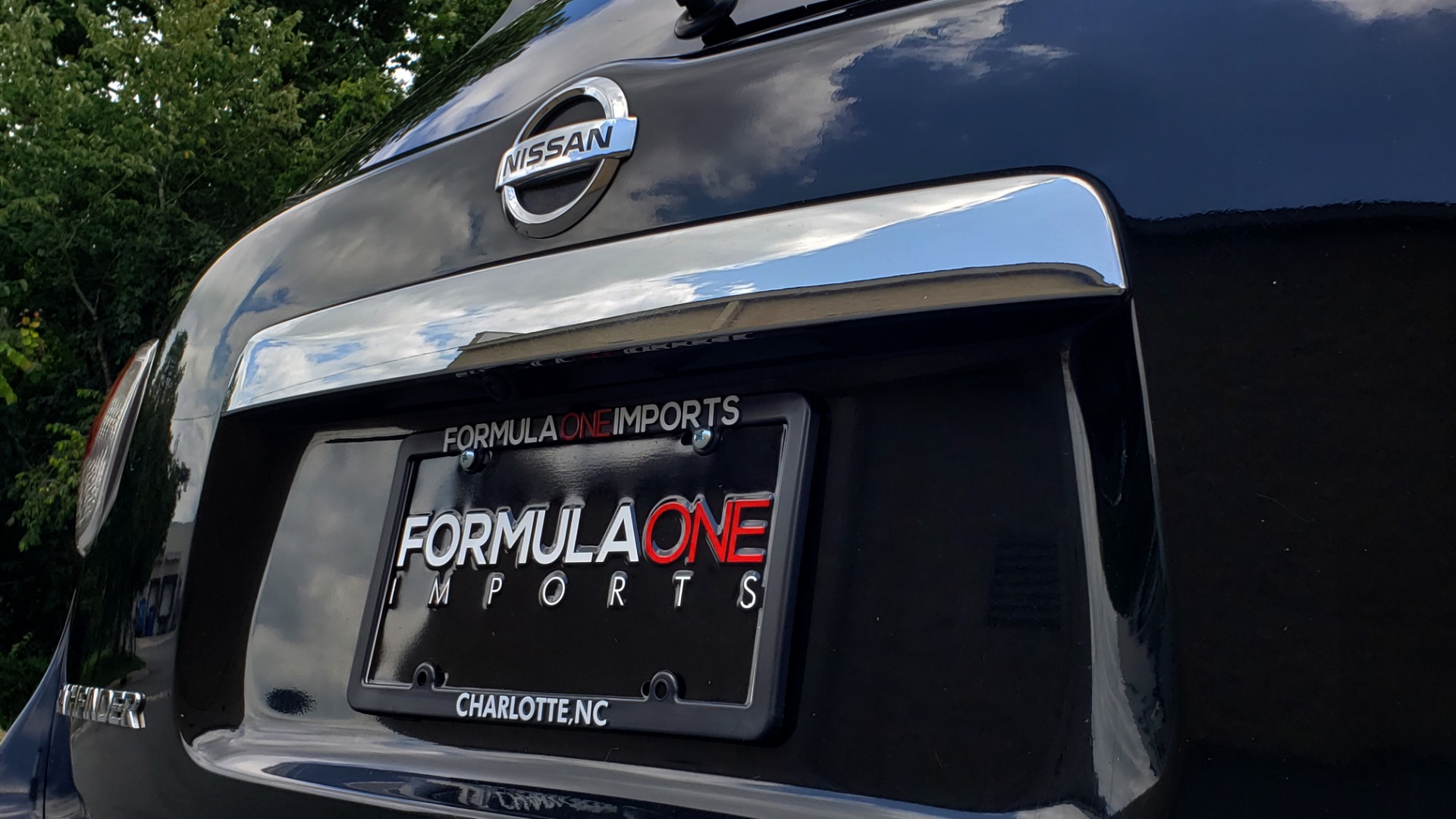 Used 2013 Nissan PATHFINDER SV 3.5L V6 / 3-ROW SEATING / TRAILER HITCH / REARVIEW for sale Sold at Formula Imports in Charlotte NC 28227 27