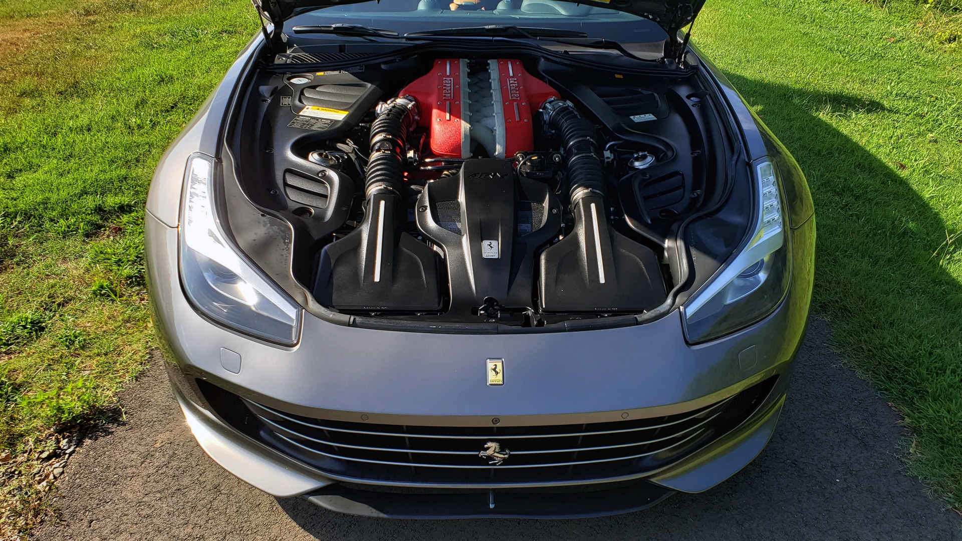 Used 2017 Ferrari GTC4 LUSSO AWD / PANO-ROOF / APPLE CAR PLAY / SUSP LIFT / JBL SOUND for sale $191,999 at Formula Imports in Charlotte NC 28227 34