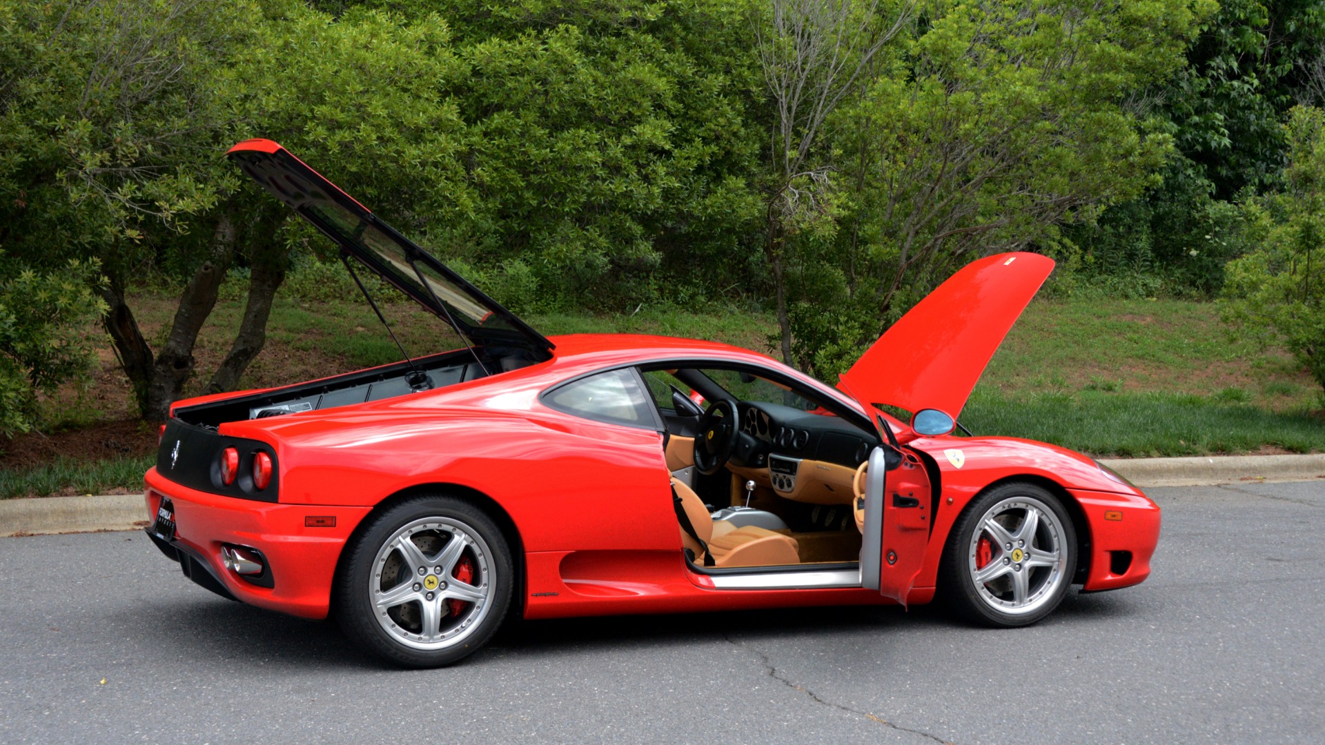 Used 2004 Ferrari 360 MODENA COUPE / GATED 6-SPD MANUAL / SUNROOF / LOW MILES for sale Sold at Formula Imports in Charlotte NC 28227 39