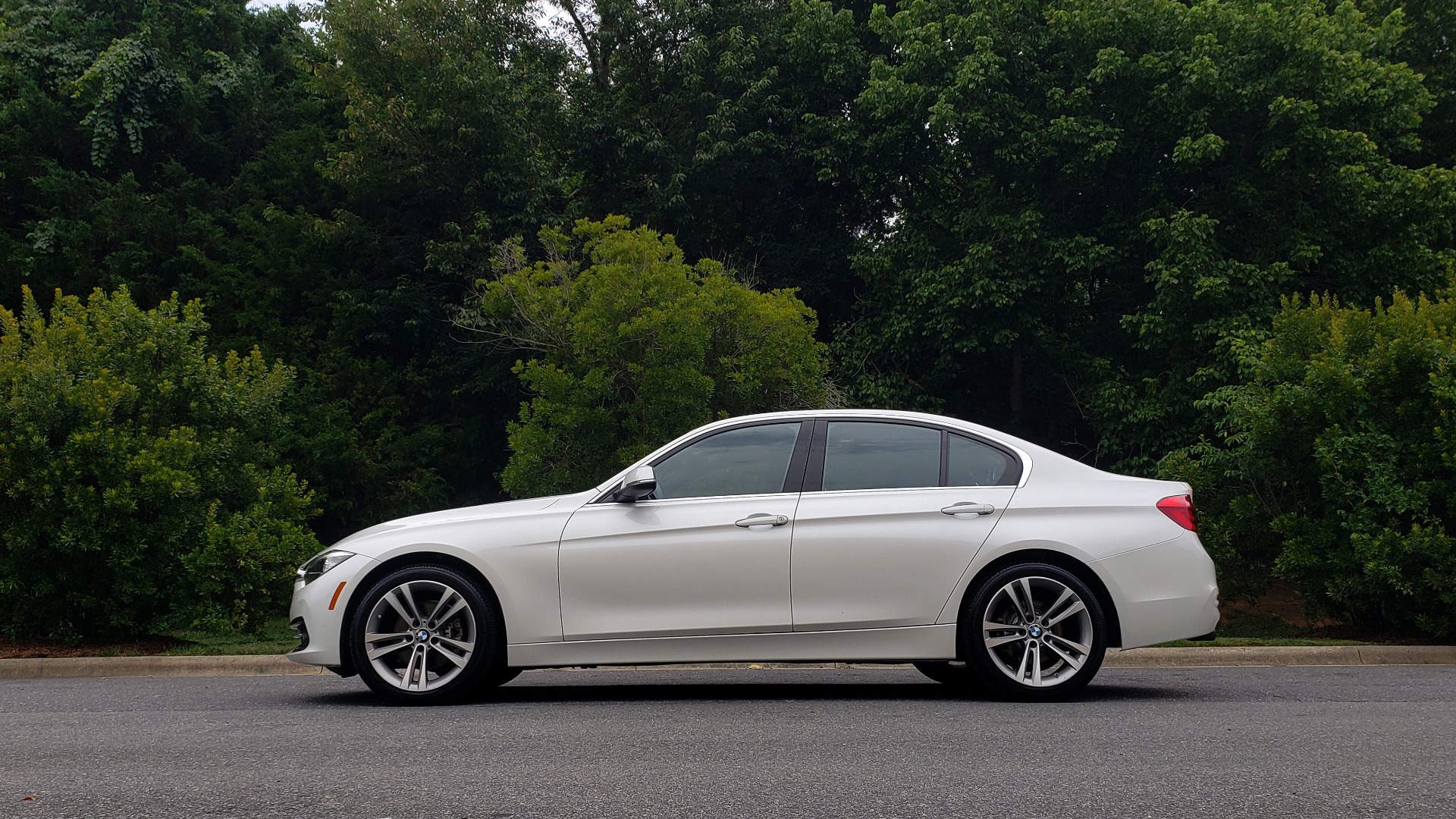 Used 2017 BMW 3 SERIES 330I SPORT / DRIVER ASST / SUNROOF / REARVIEW for sale Sold at Formula Imports in Charlotte NC 28227 2