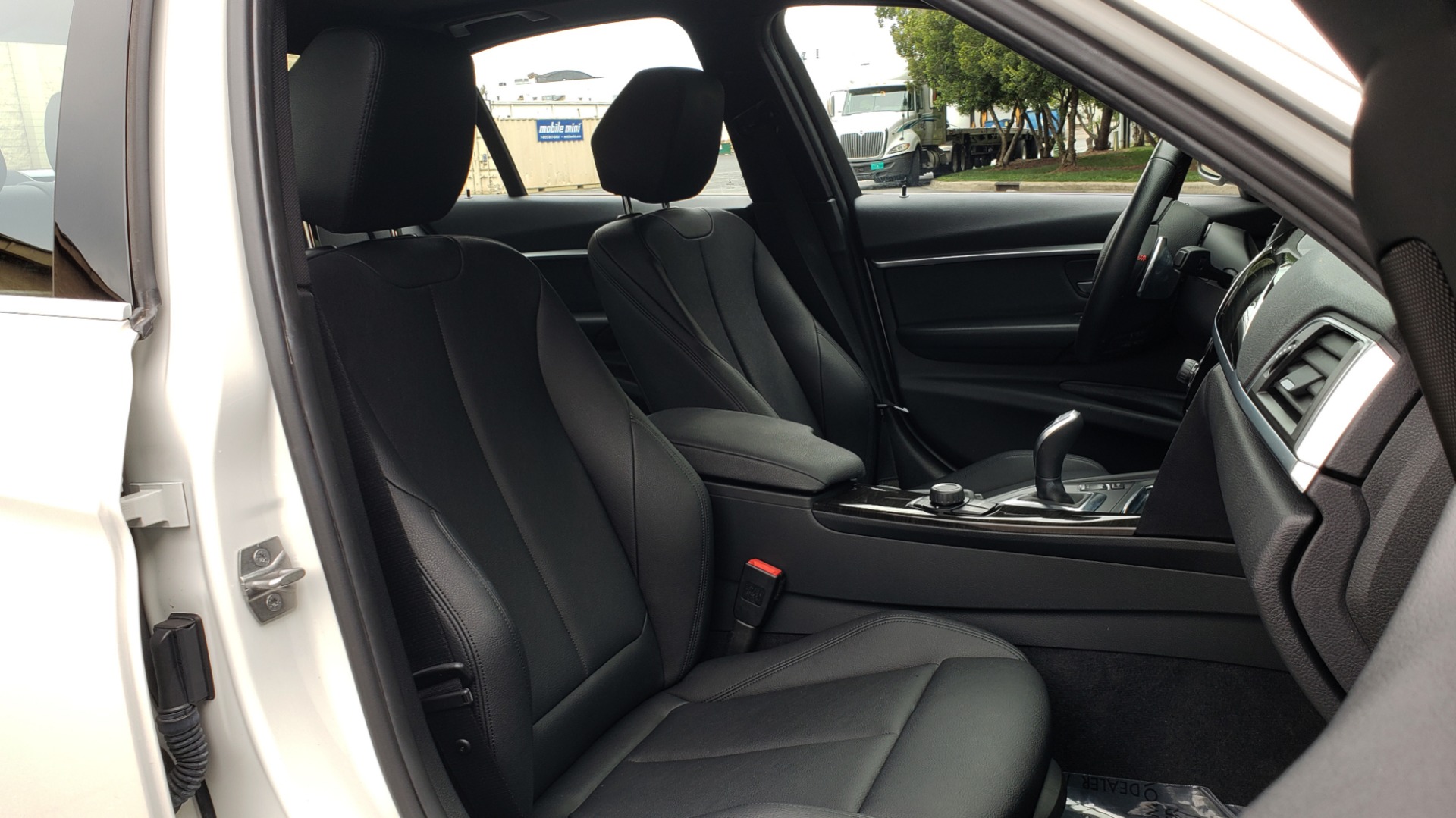 Used 2017 BMW 3 SERIES 330I SPORT / DRIVER ASST / SUNROOF / REARVIEW for sale Sold at Formula Imports in Charlotte NC 28227 66