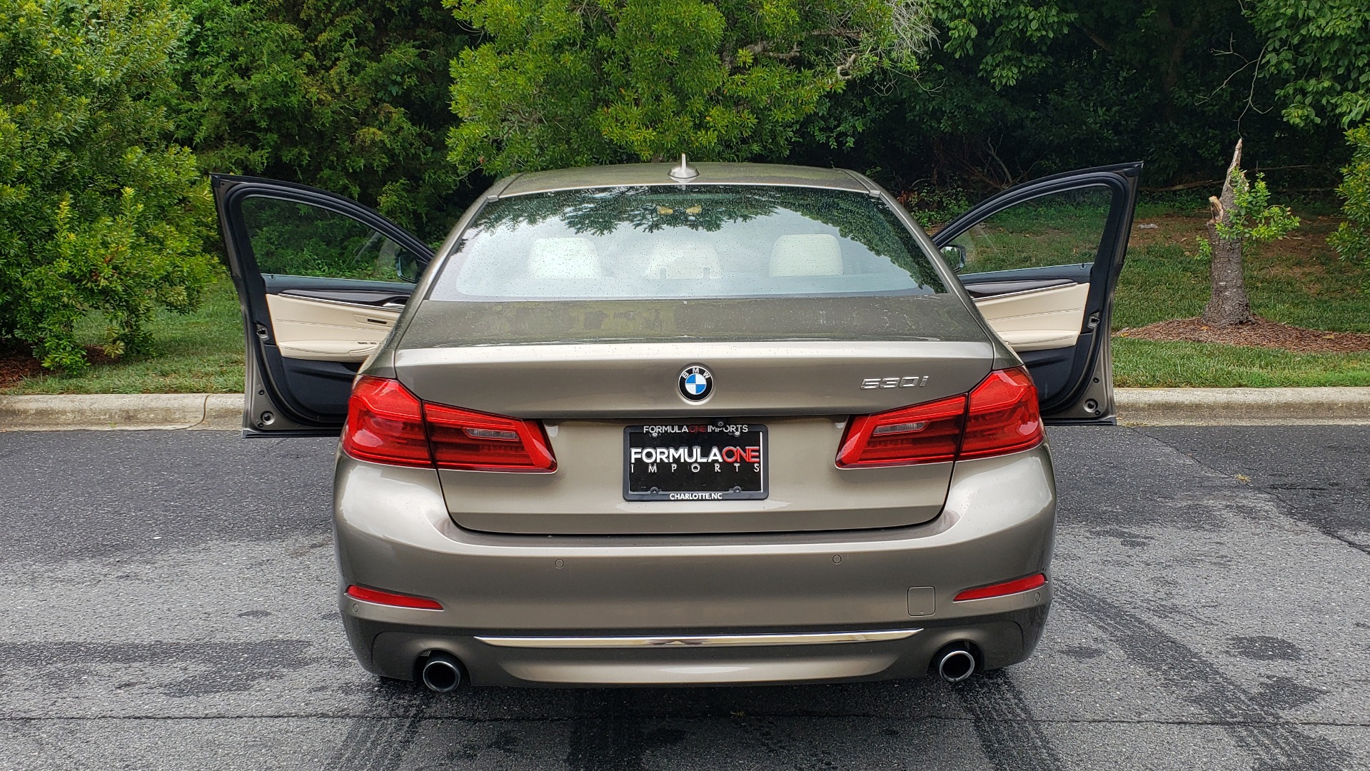 Used 2017 BMW 5 SERIES 530I PREMIUM / NAV / SUNROOF / DRVR ASST PLUS II / LUXURY for sale Sold at Formula Imports in Charlotte NC 28227 28