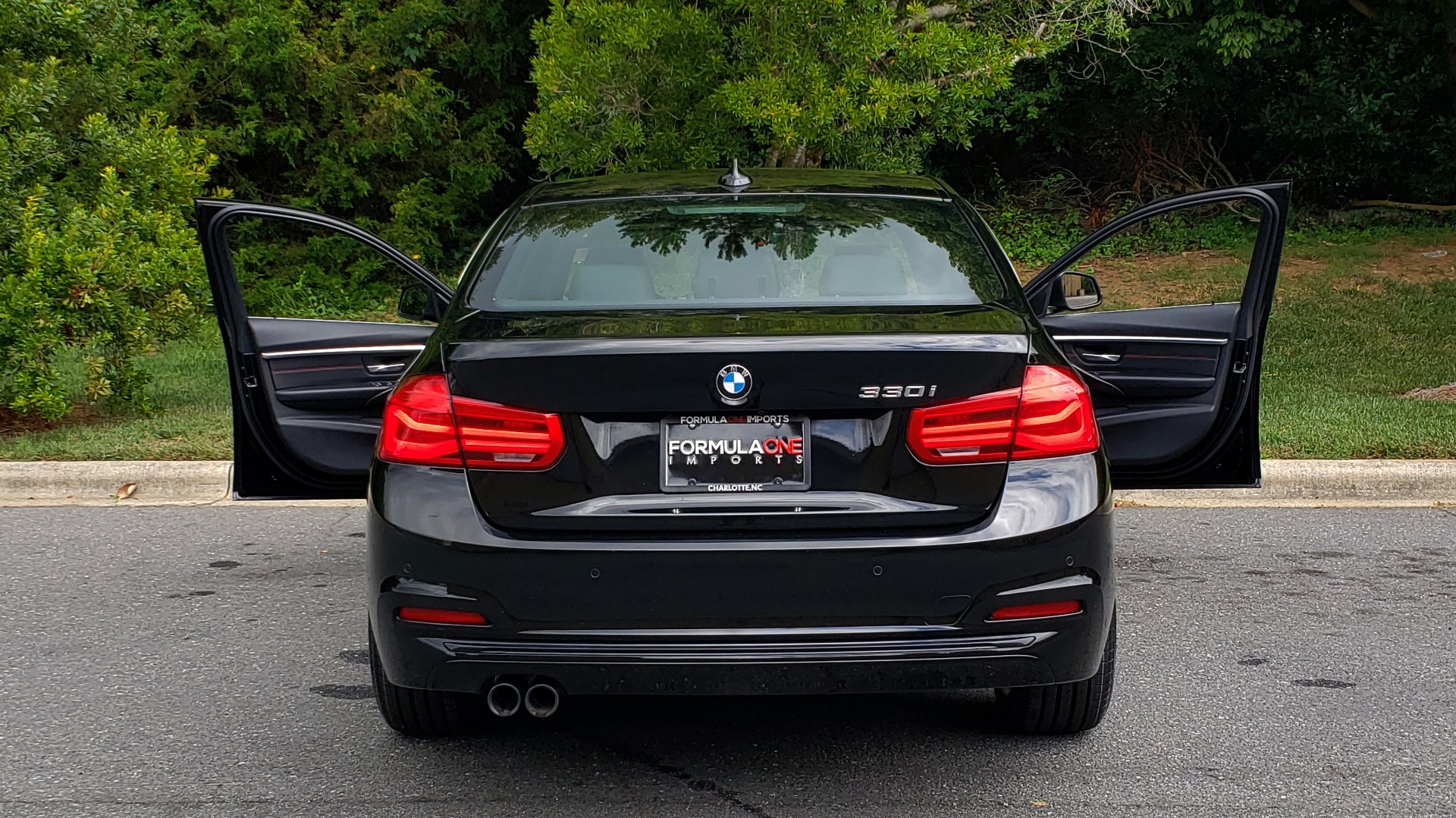 Used 2017 BMW 3 SERIES 330I SPORT / NAV / LEATHER / REARVIEW / PARK DIST CNTRL for sale Sold at Formula Imports in Charlotte NC 28227 24