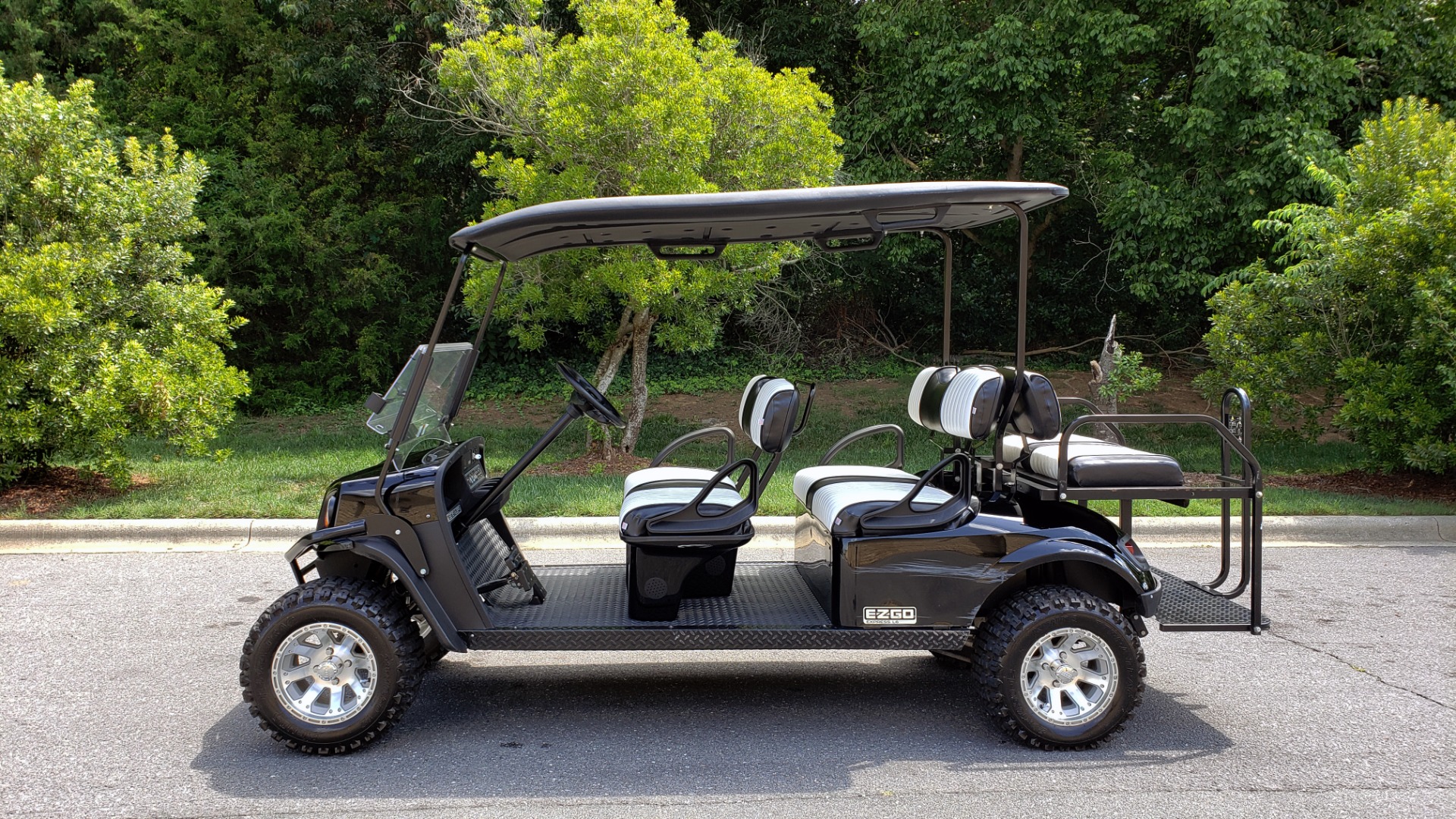 Used 2015 E-Z-GO EXPRESS J6 GOLF CART / 3-ROW / SEATS 6 / 12IN ALLOY WHEELS for sale Sold at Formula Imports in Charlotte NC 28227 2