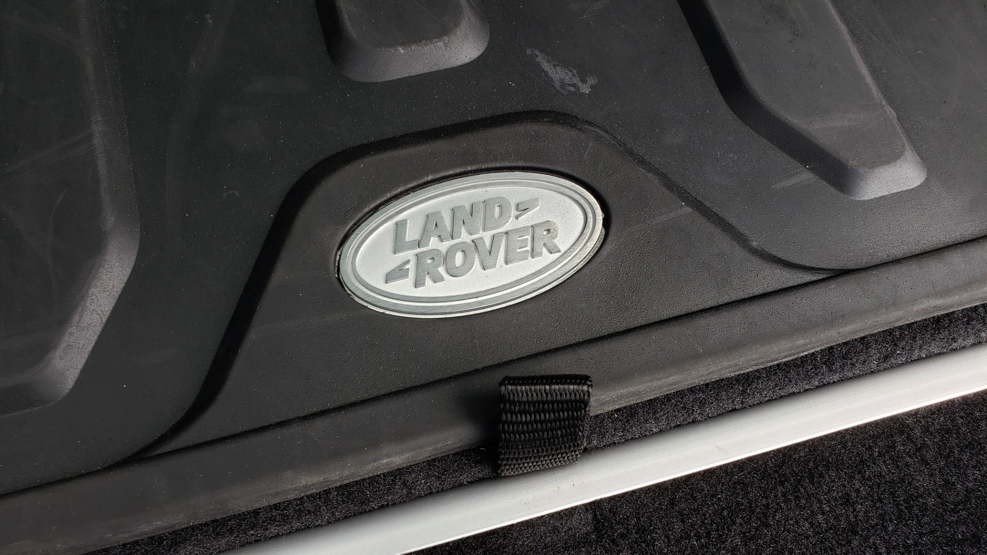 Used 2018 Land Rover DISCOVERY HSE / NAV / DRV PKG / VISION / CLIMATE / CAPABILITY / 3-ROW for sale Sold at Formula Imports in Charlotte NC 28227 16