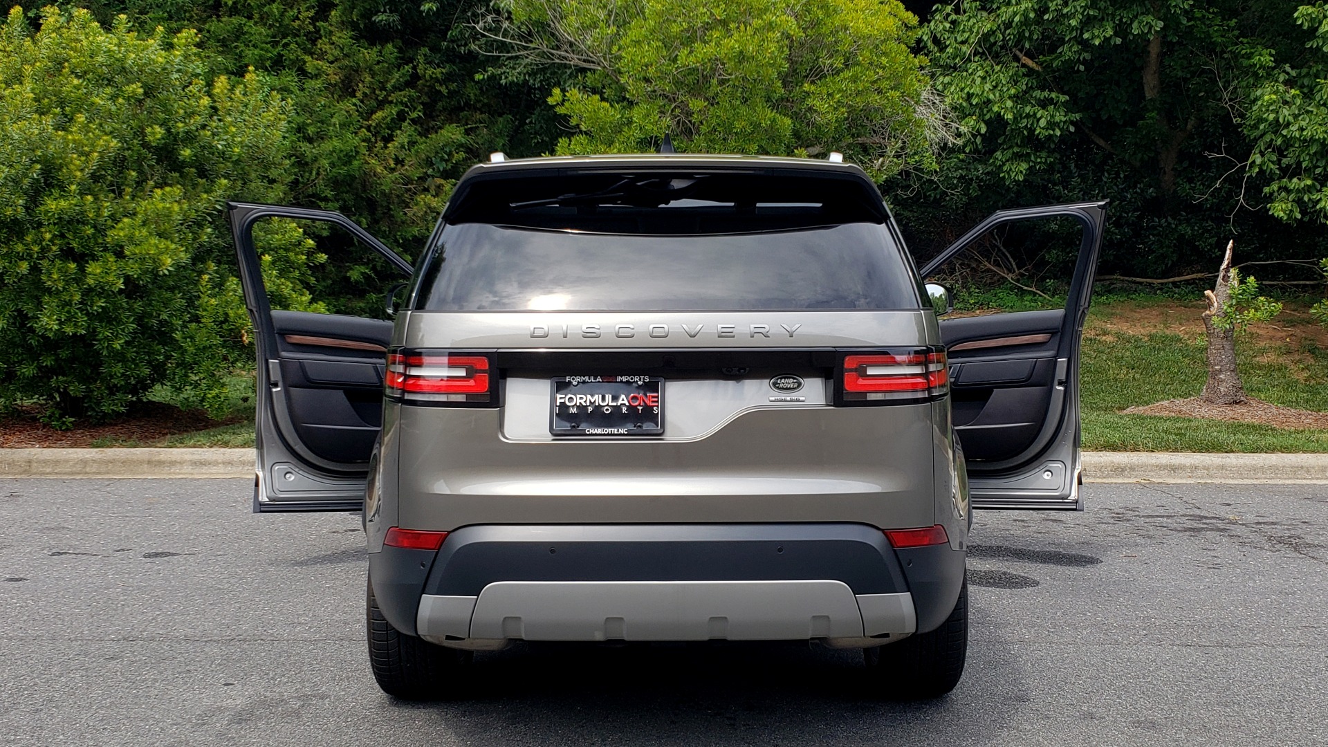 Used 2018 Land Rover DISCOVERY HSE / NAV / DRV PKG / VISION / CLIMATE / CAPABILITY / 3-ROW for sale Sold at Formula Imports in Charlotte NC 28227 33